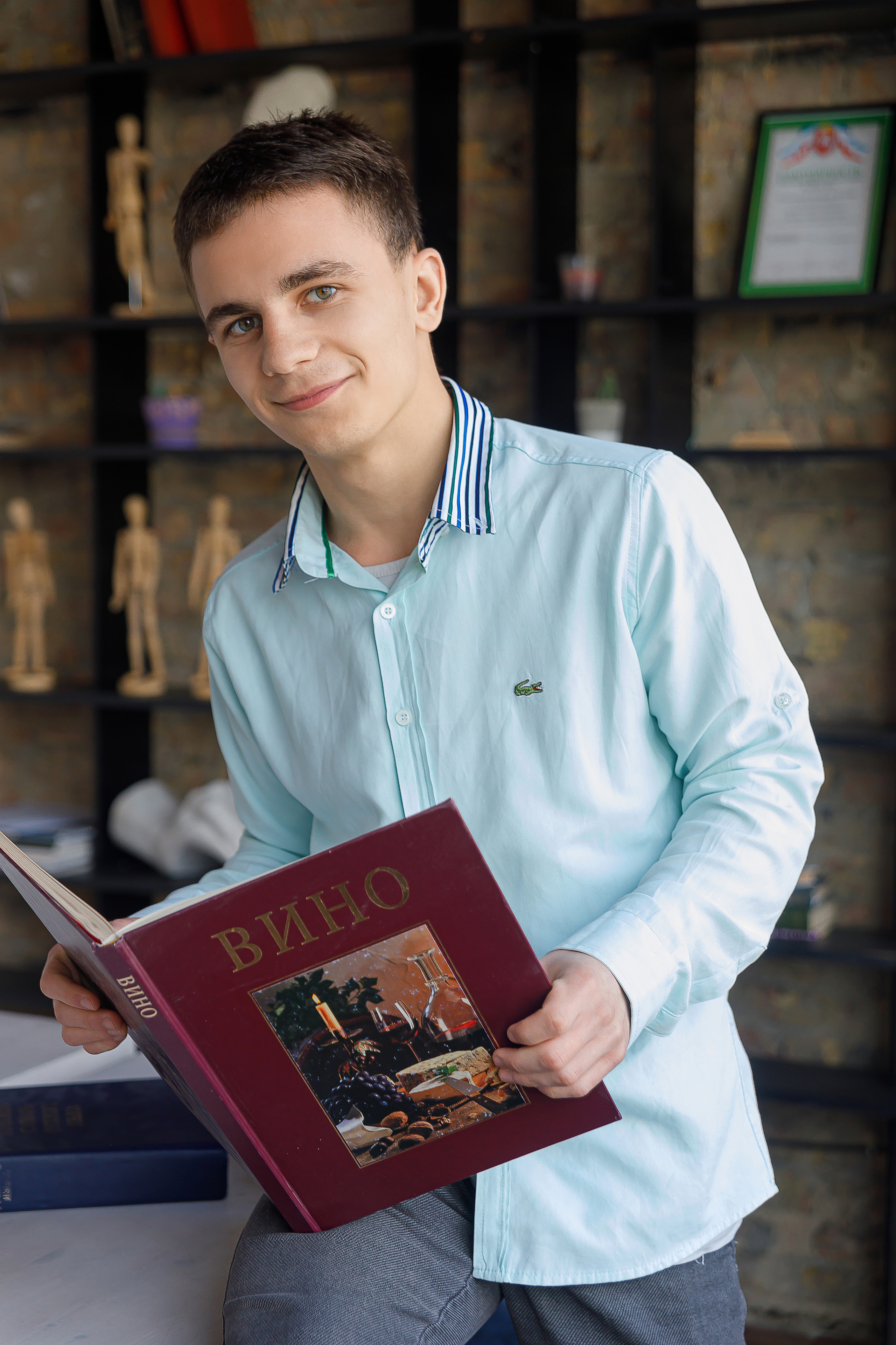 Фотостудия «Просвет» Симферополь. Выпускные альбомы в Крыму, Севастополе и Симферополе