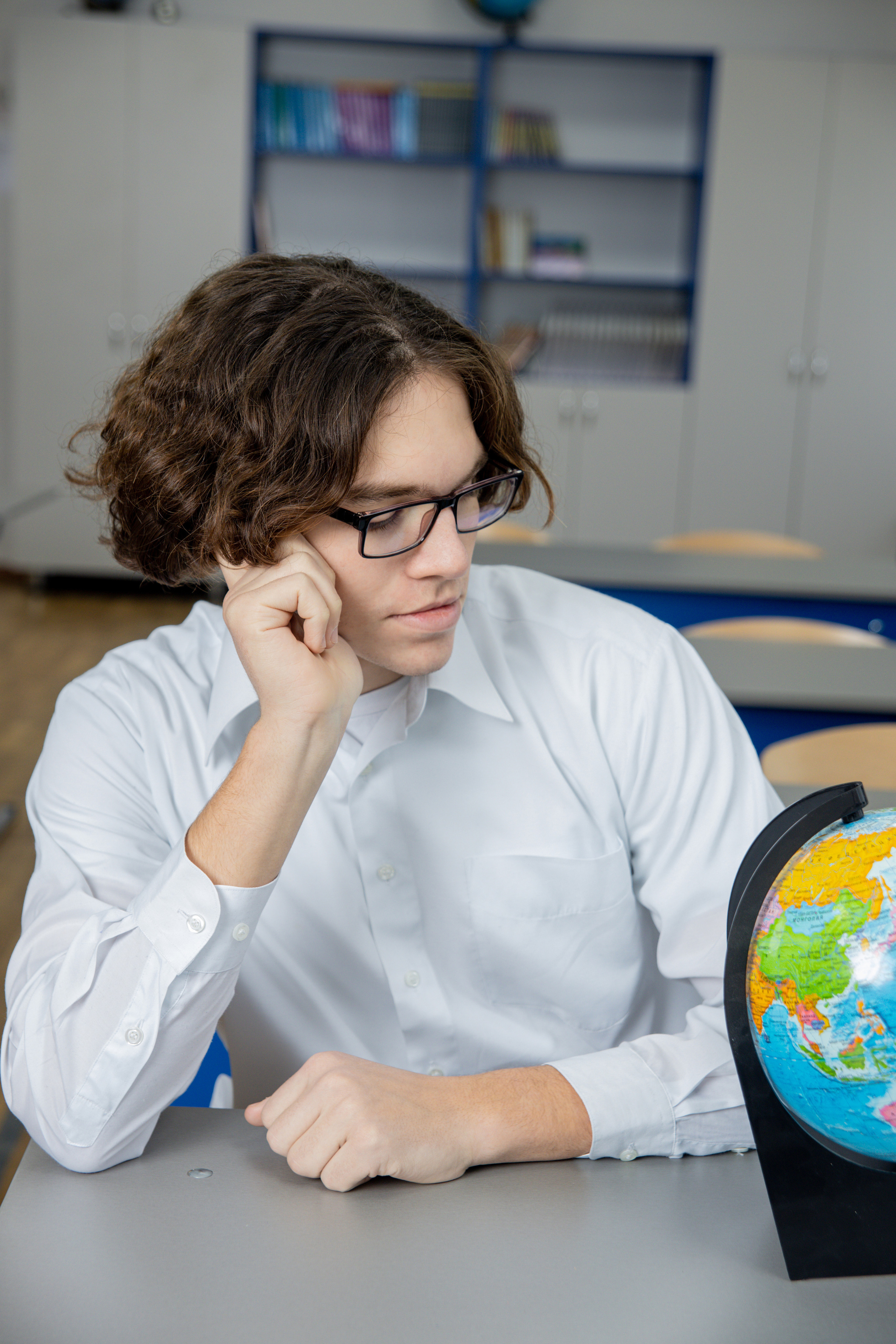 Выпускные альбомы для 9 и 11 класса. Выпускные альбомы в Крыму, Севастополе и Симферополе