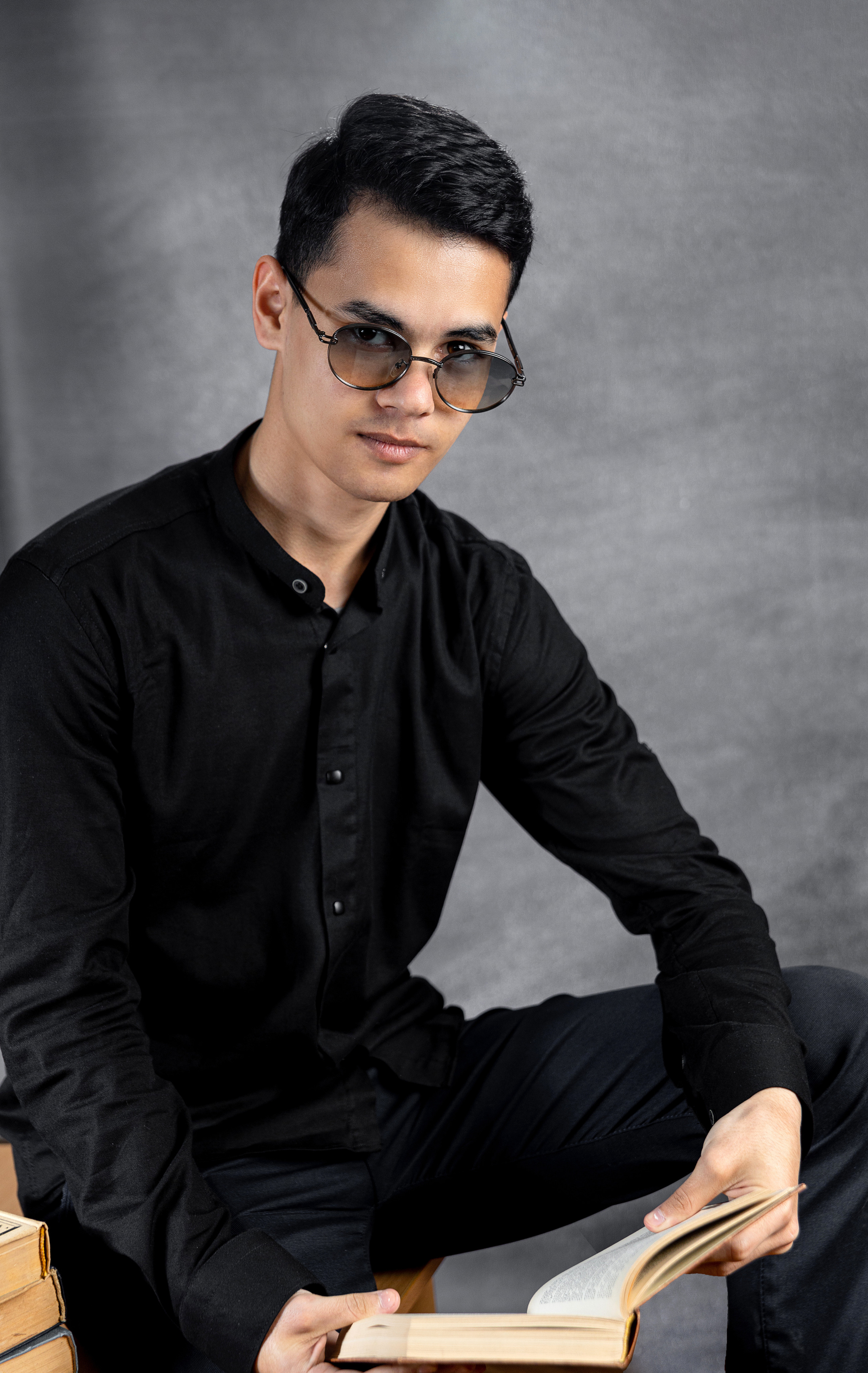 Выпускной альбом для 9 класса. Выпускные альбомы в Крыму, Севастополе и Симферополе