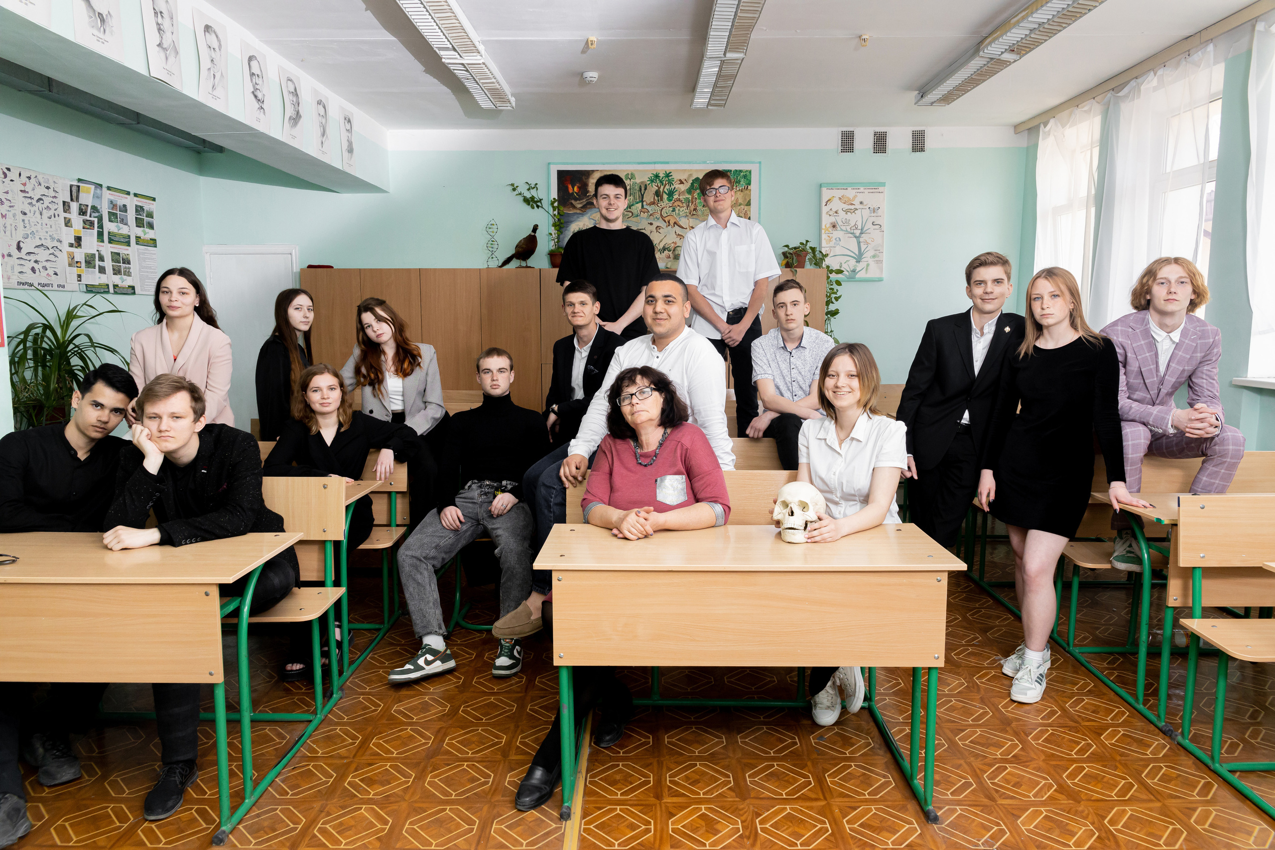 Выпускной альбом для 9 класса. Выпускные альбомы в Крыму, Севастополе и Симферополе