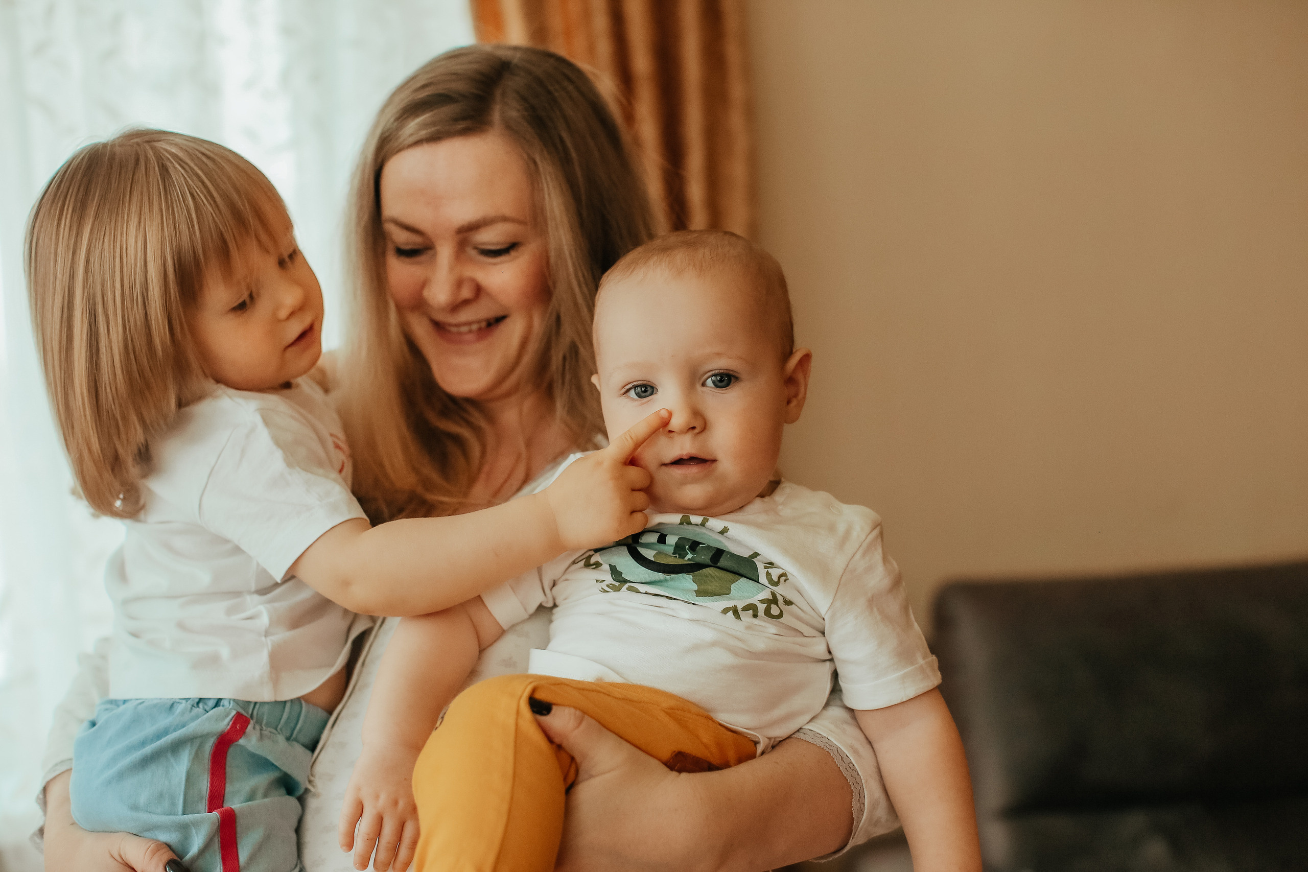 Годик Юре дома. Спортивный и семейный фотограф в Екатеринбурге Ольга Горбунова меня