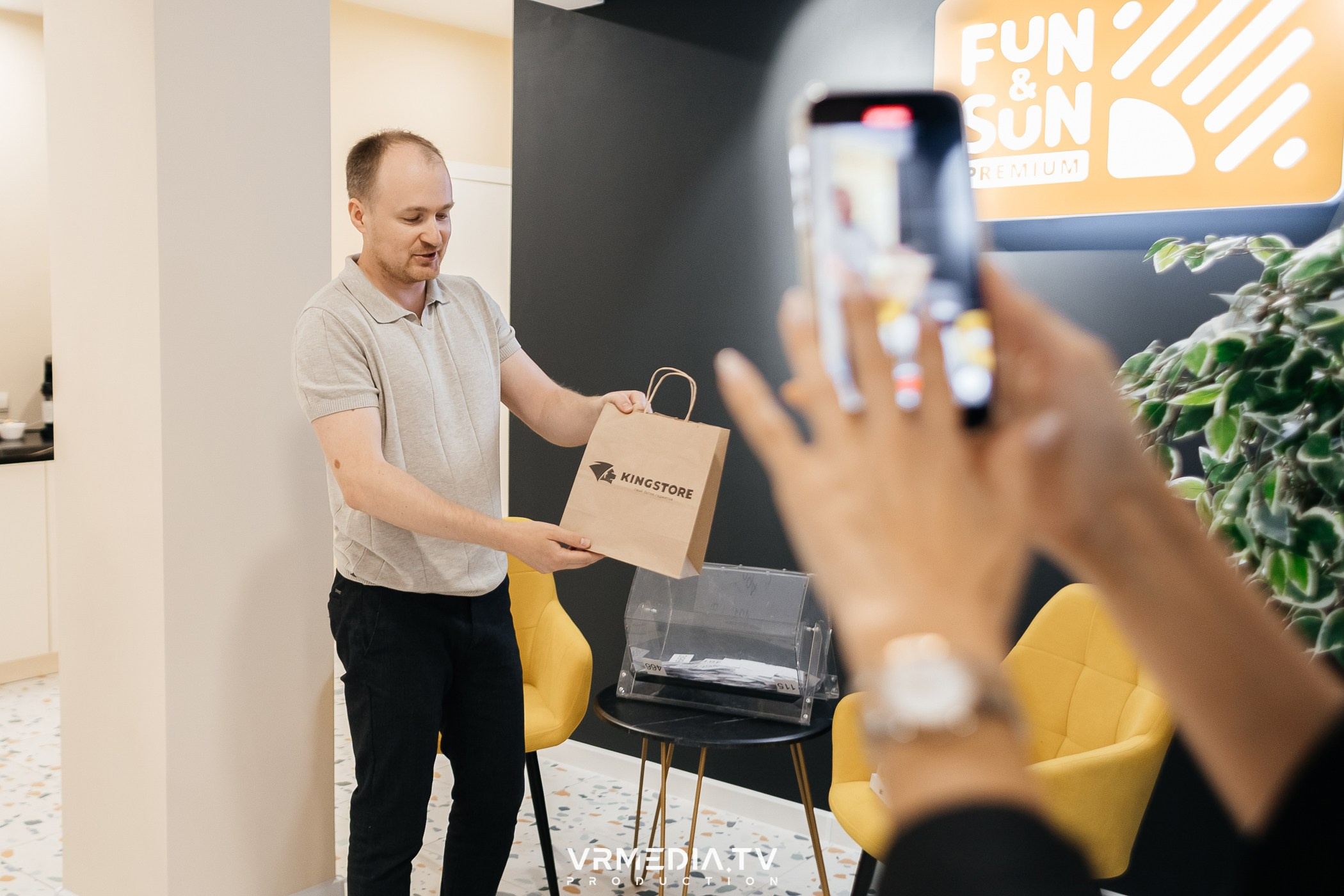 Business travel brunch