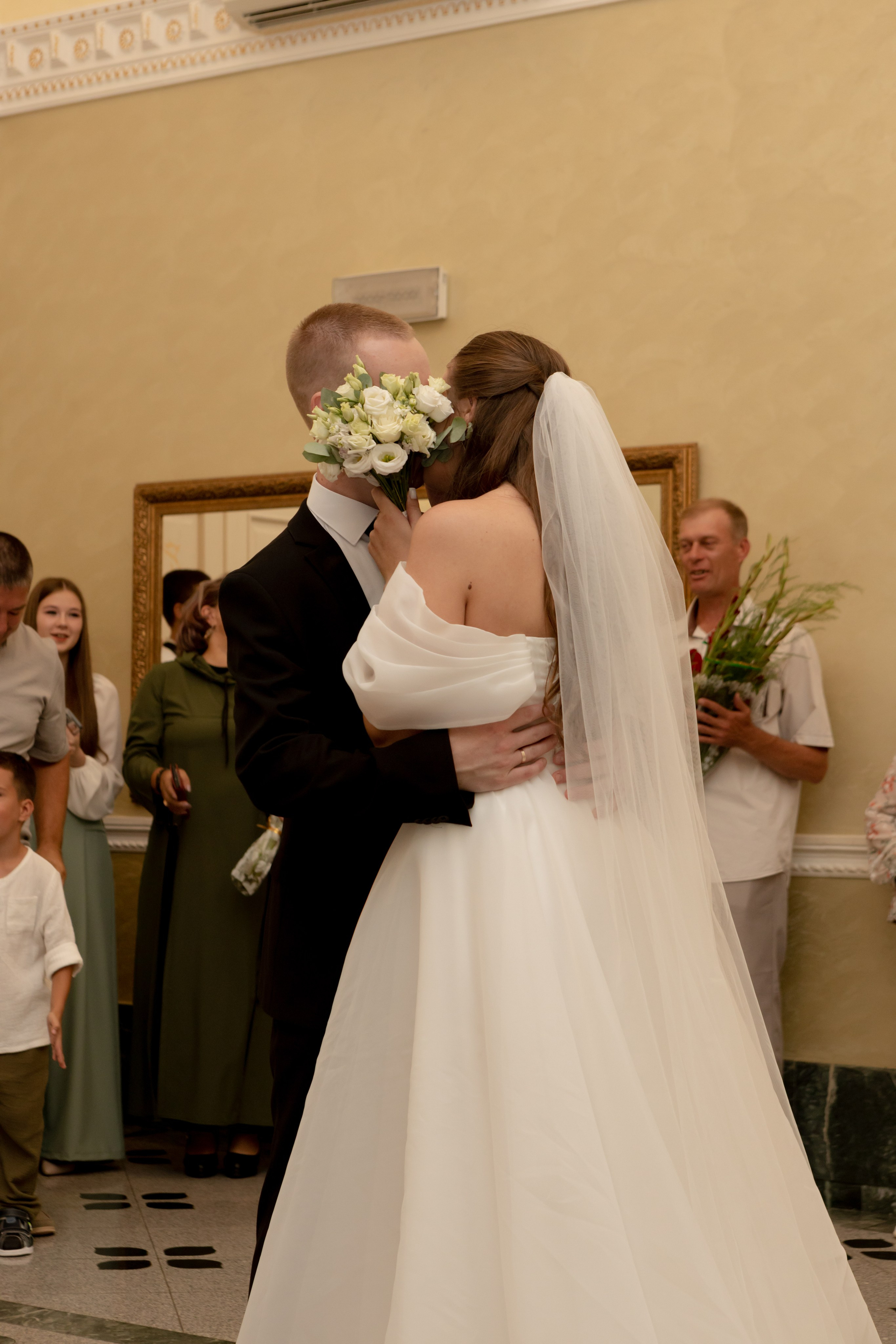 Михаил и Ксения. Портретный и свадебный фотограф Айгюн в городе Йошкар-Ола