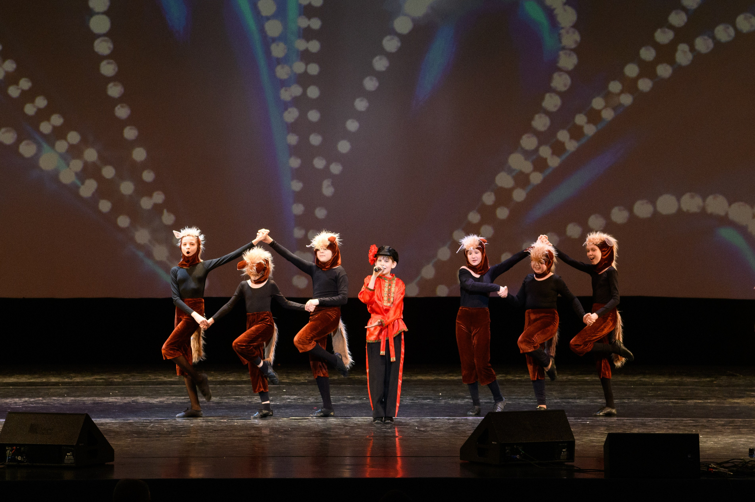 23 апреля, часть 2, БКЗ Октябрьский, г. Санкт-Петербург. Золотое яблочко