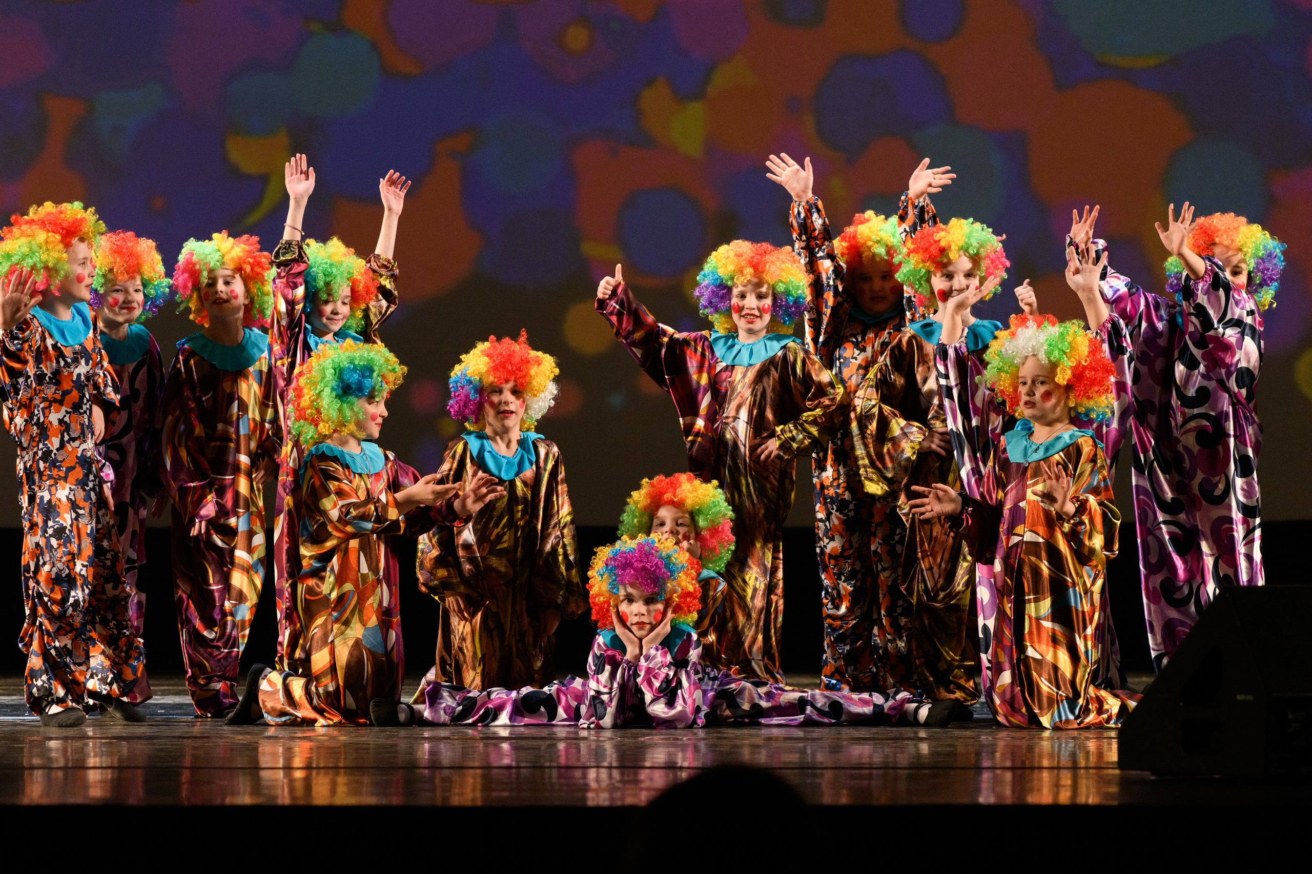 23 апреля, часть 2, БКЗ Октябрьский, г. Санкт-Петербург. Золотое яблочко