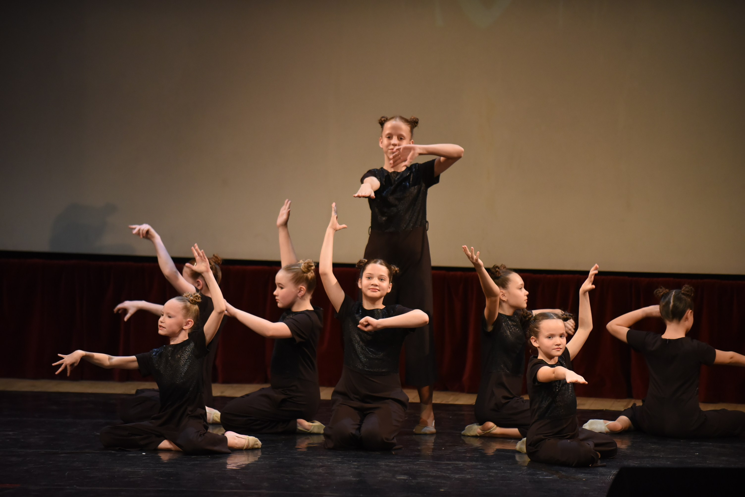 17 ноября, 3 блок, г. Москва. Золотое яблочко