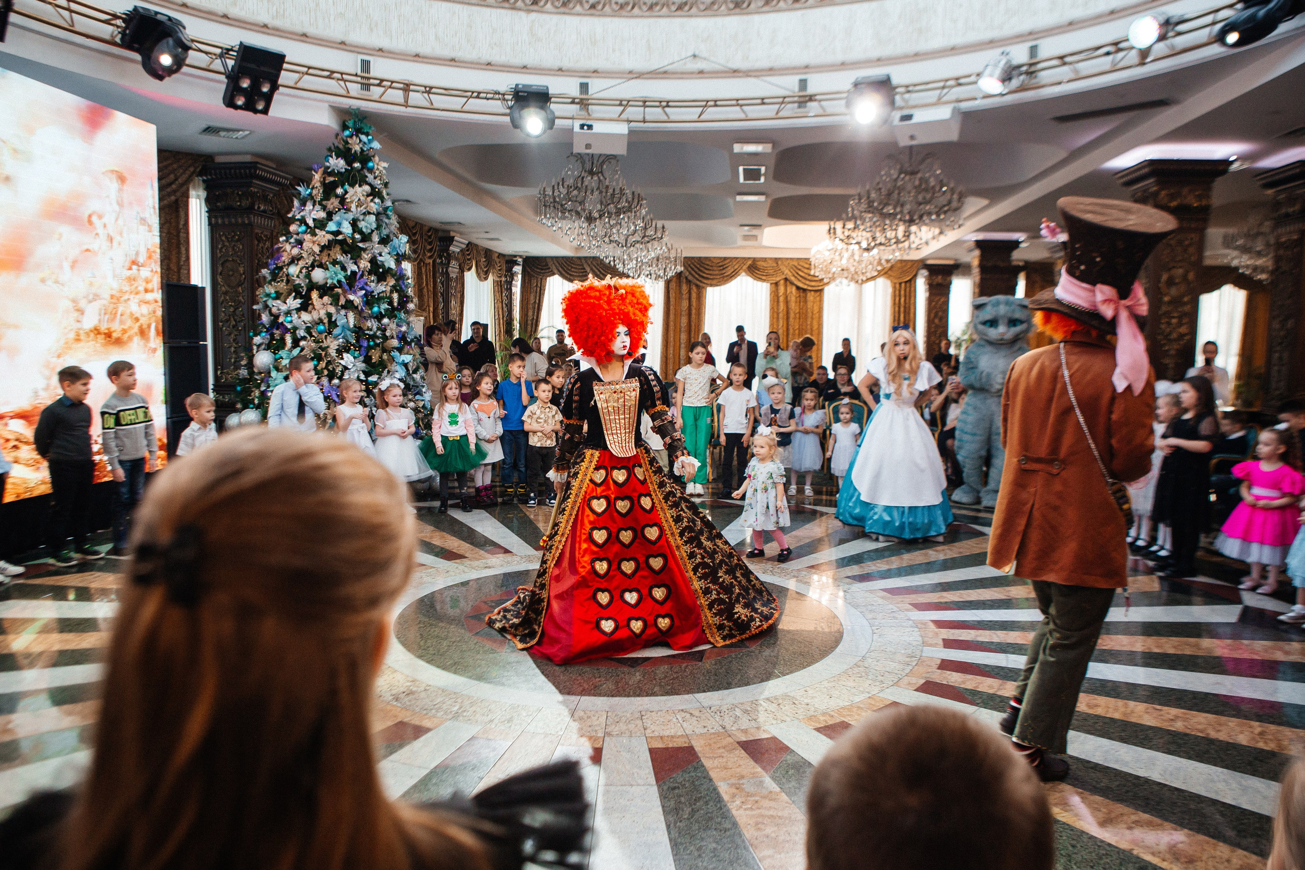 Купол|Новогодняя ёлка. Свадебный фотограф Челябинск Зиненко Виктория