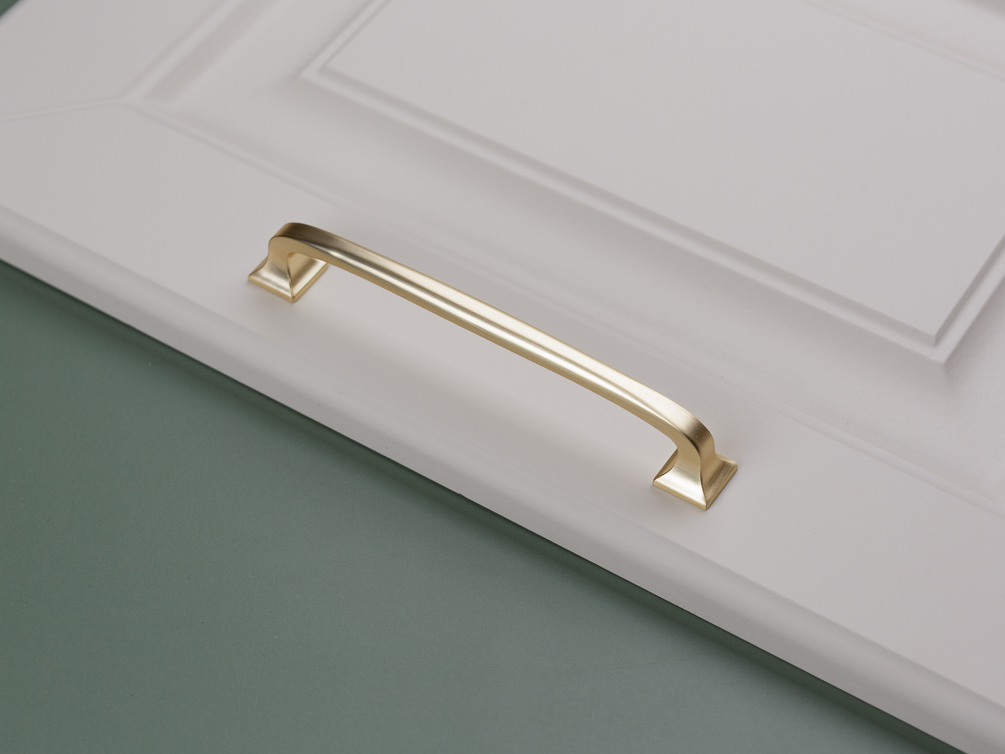 Renatphoto-Фотосъёмка дверных ручек для маркетплейсов. Профессиональная фотосъёмка интерьеров, предметная фотосессия еды для меню г. Анапа