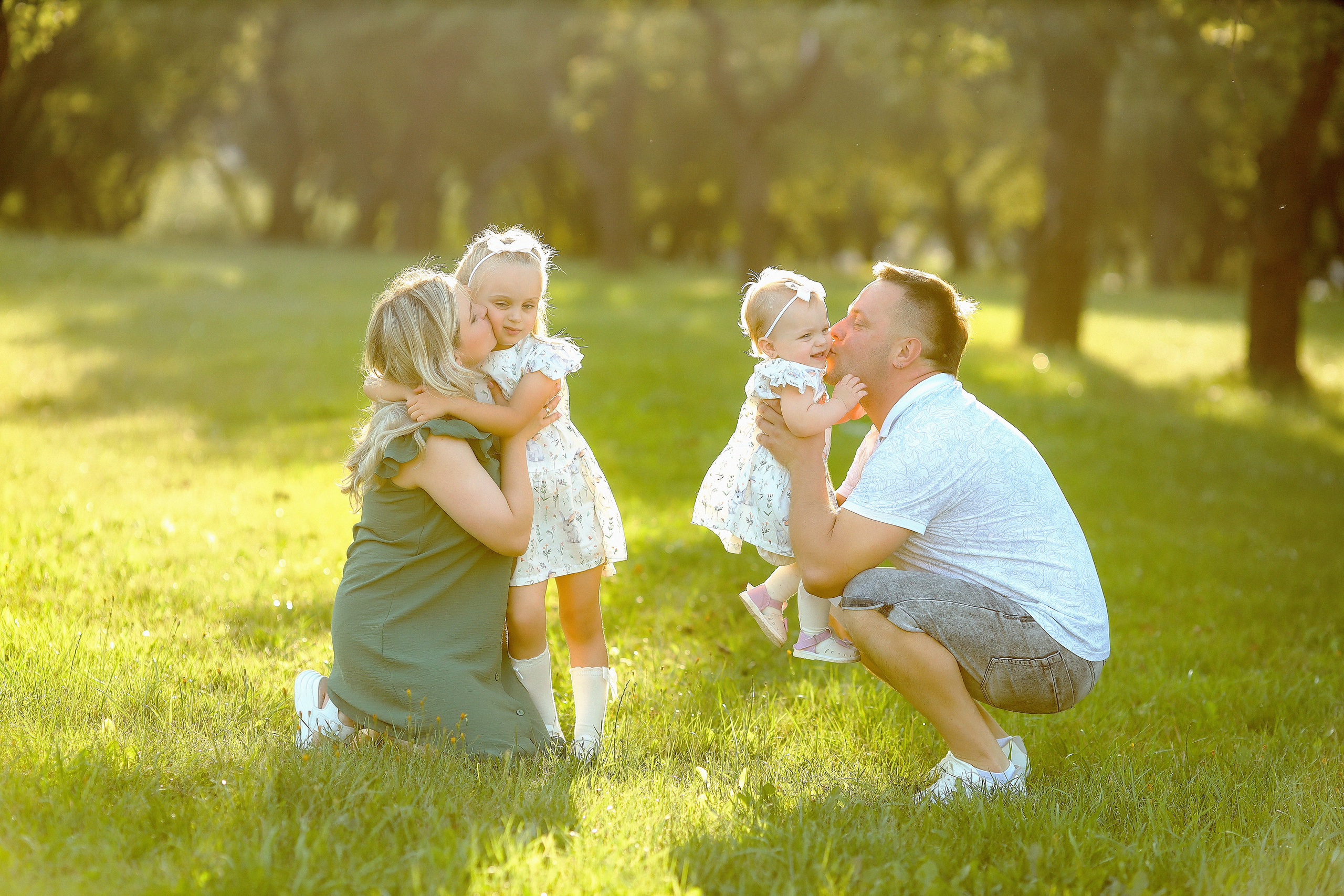 Семейная фотосессия. Фотограф новорожденных и беременности в Минске