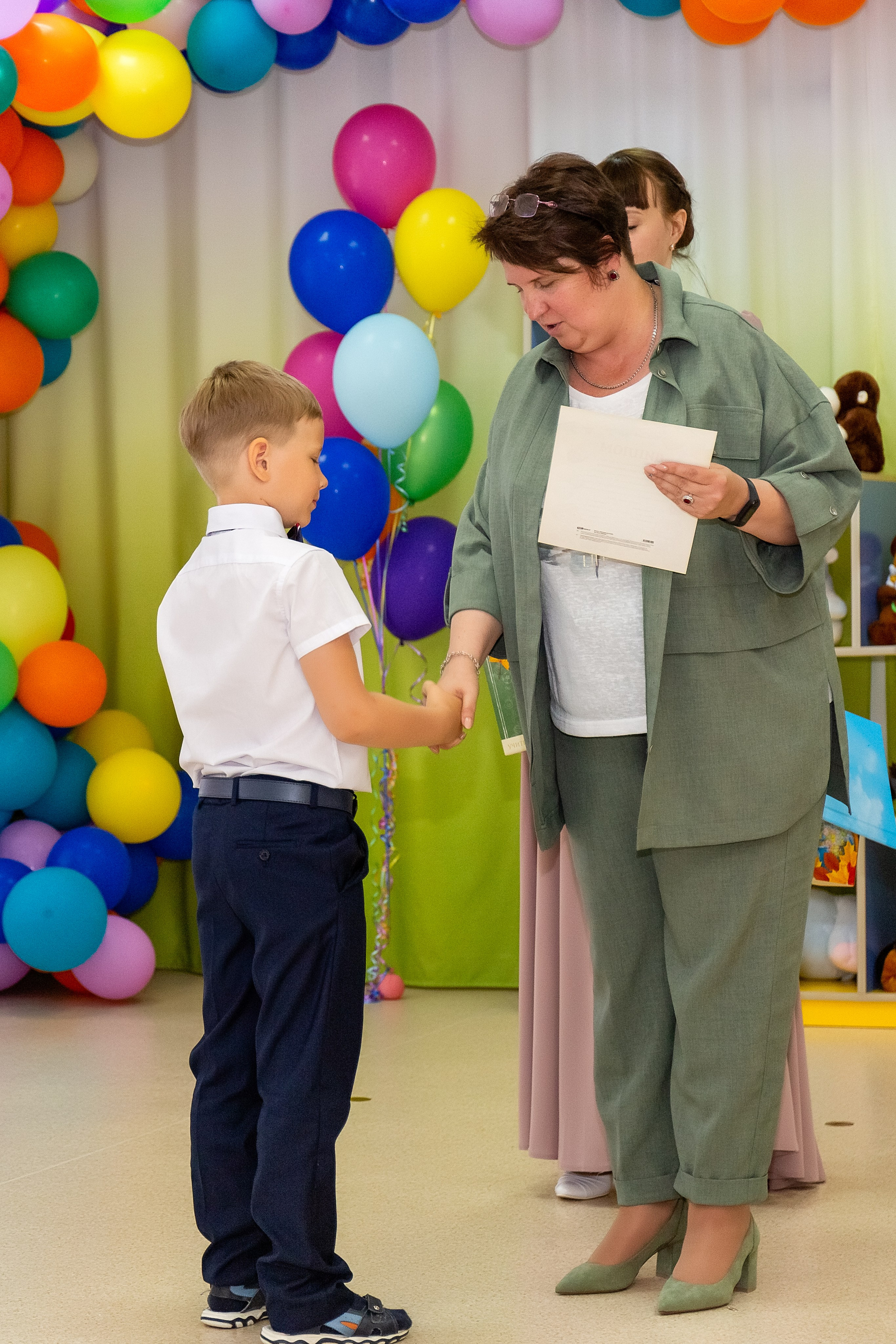 Выпускной. Детский сад «Тигрёнок». Стильный выпускной альбом Владивосток фотограф Вероника Мигачева