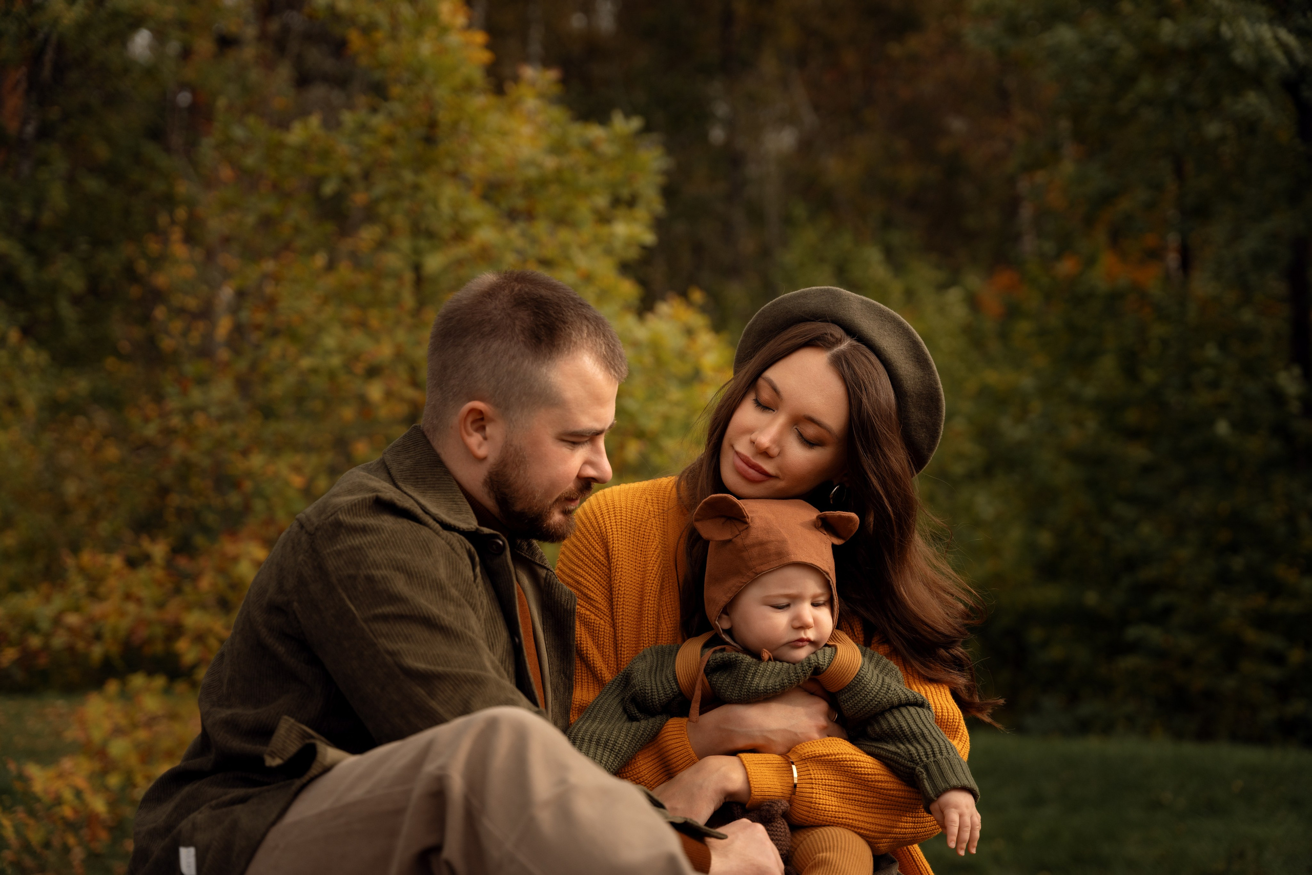 Осень в парке. Семейный фотограф Москва. Фотограф беременности и материнства Москва