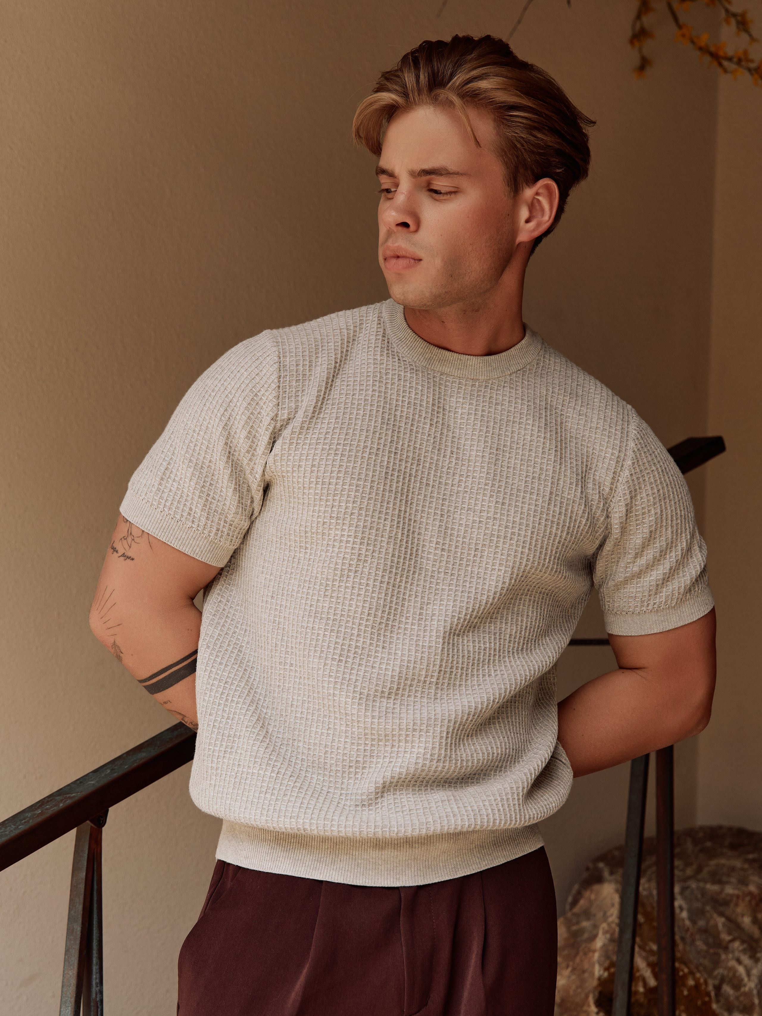 Футболки. Фотограф для маркетплейсов в Москве