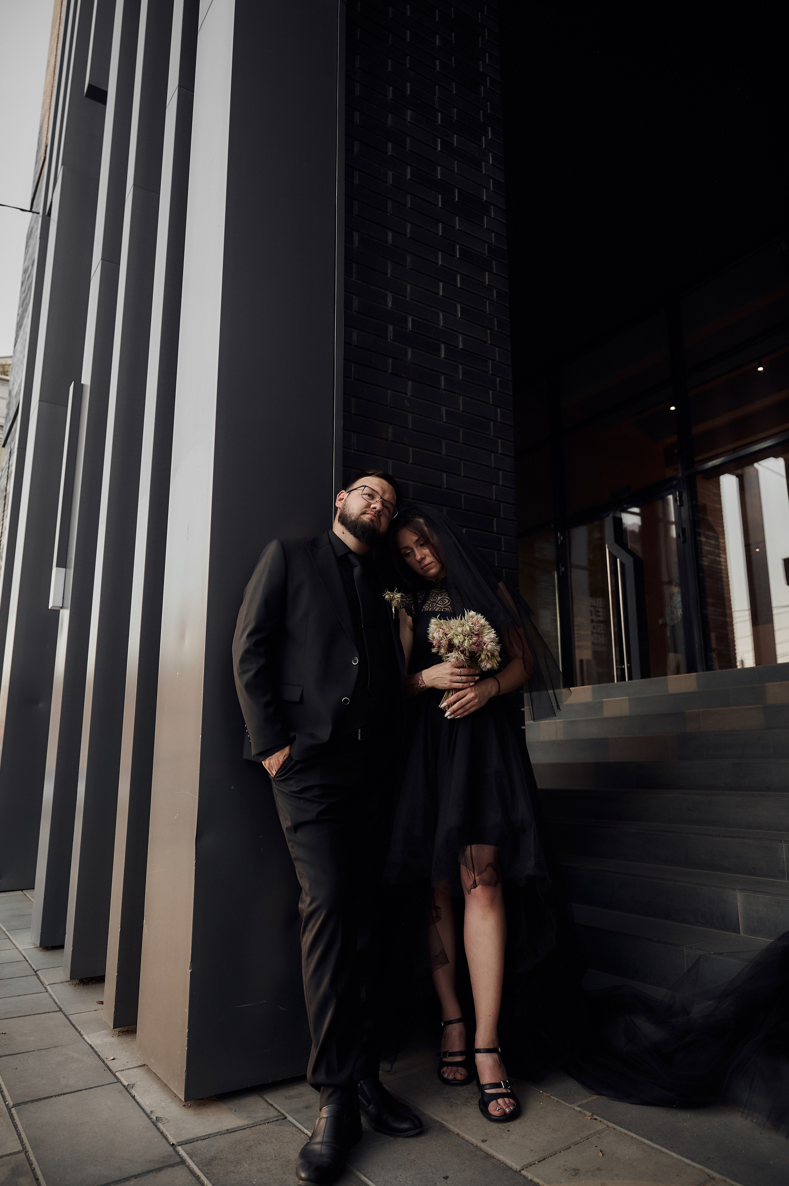 Свадебная фотосессия в Туле в черном. Свадебный фотограф в Туле Никита Беляев