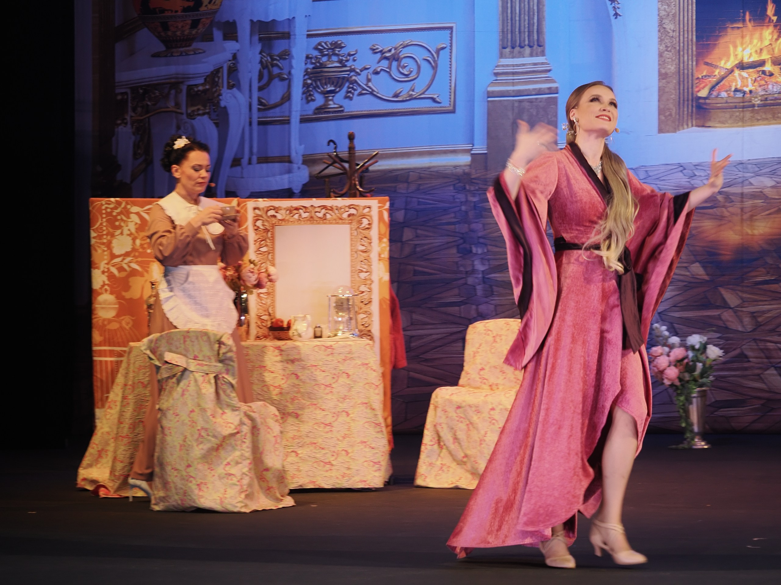 «БУФФ-ПАРАДИЗ» Летучая мышь (в Нск). Портретный и спортивный фотограф в Новосибирске и Твери Кононов Алексей