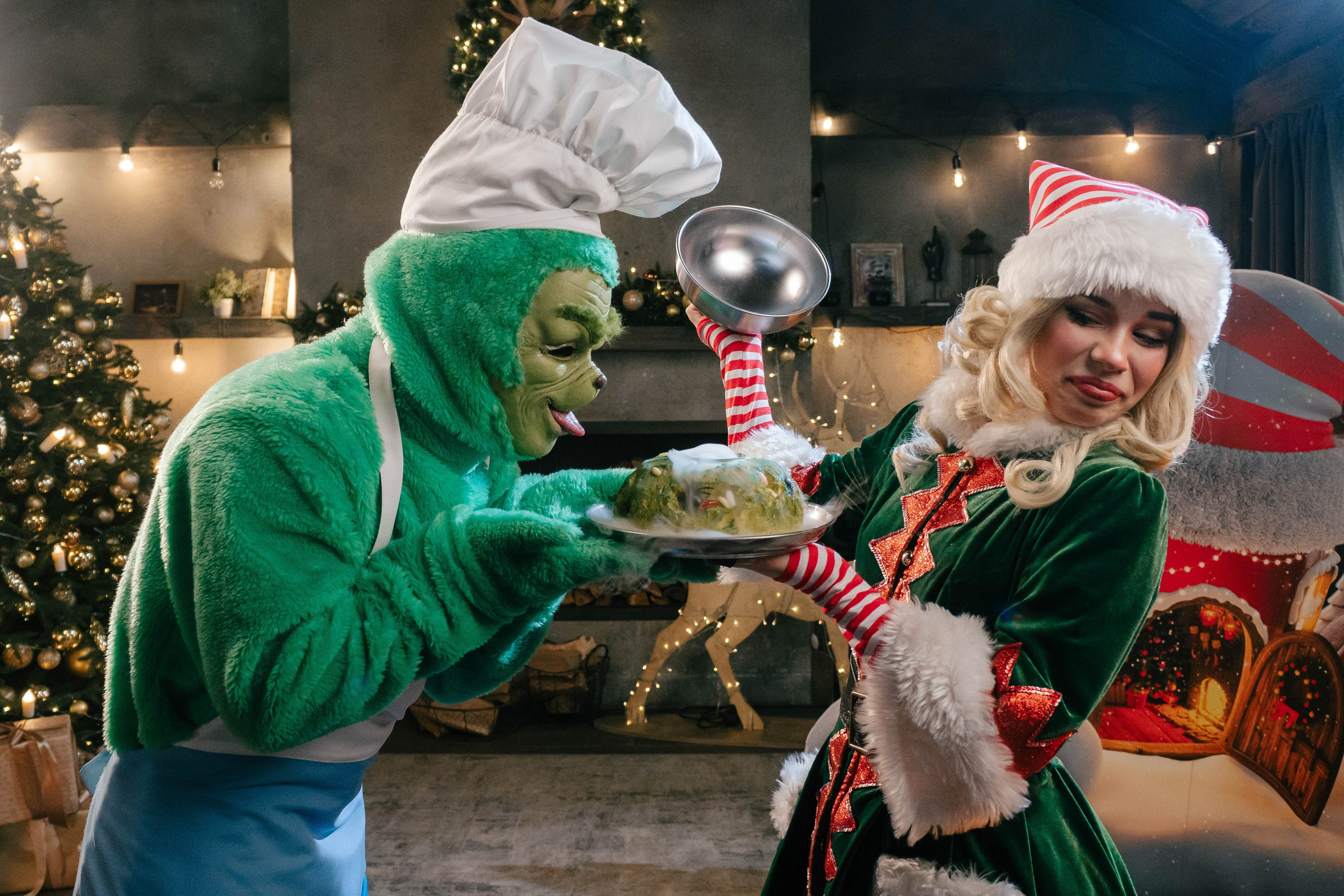 Гринч Circus Zone. Фотограф / видеограф в Москве и Сочи Sofia Riversong