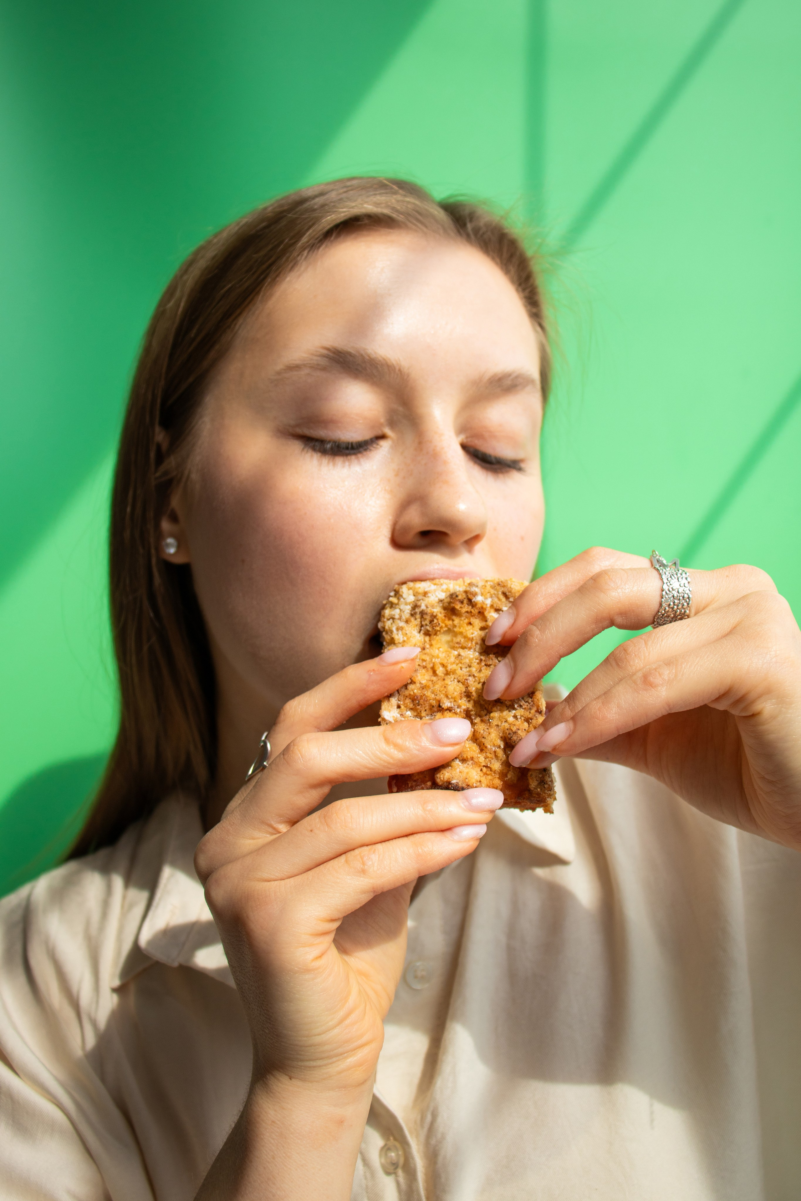 Саша варит. Фото для соц.сетей. Фотограф в Томске Дарья Пучкина