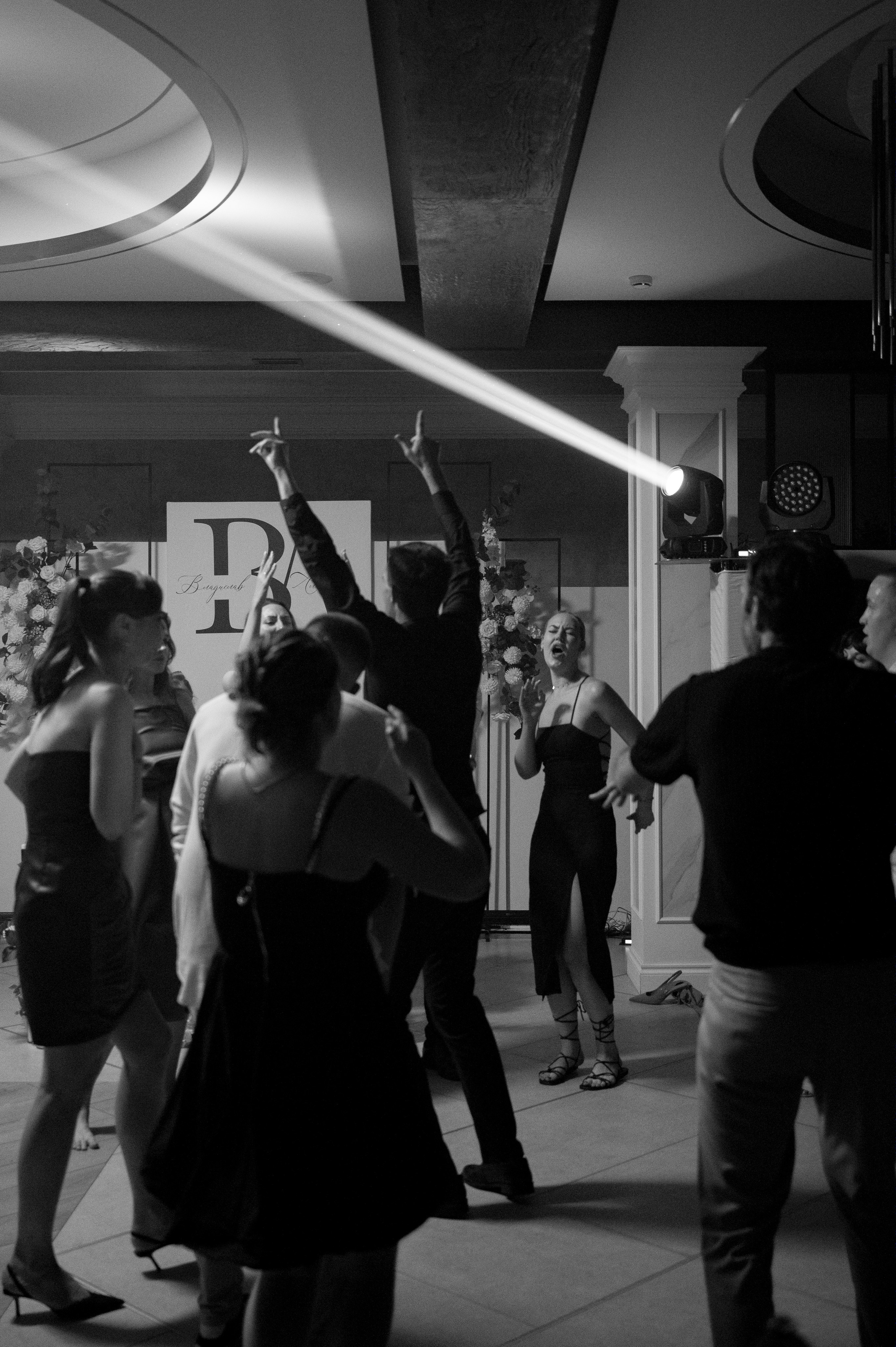 Влад и Александра. Свадебный фотограф и видеограф