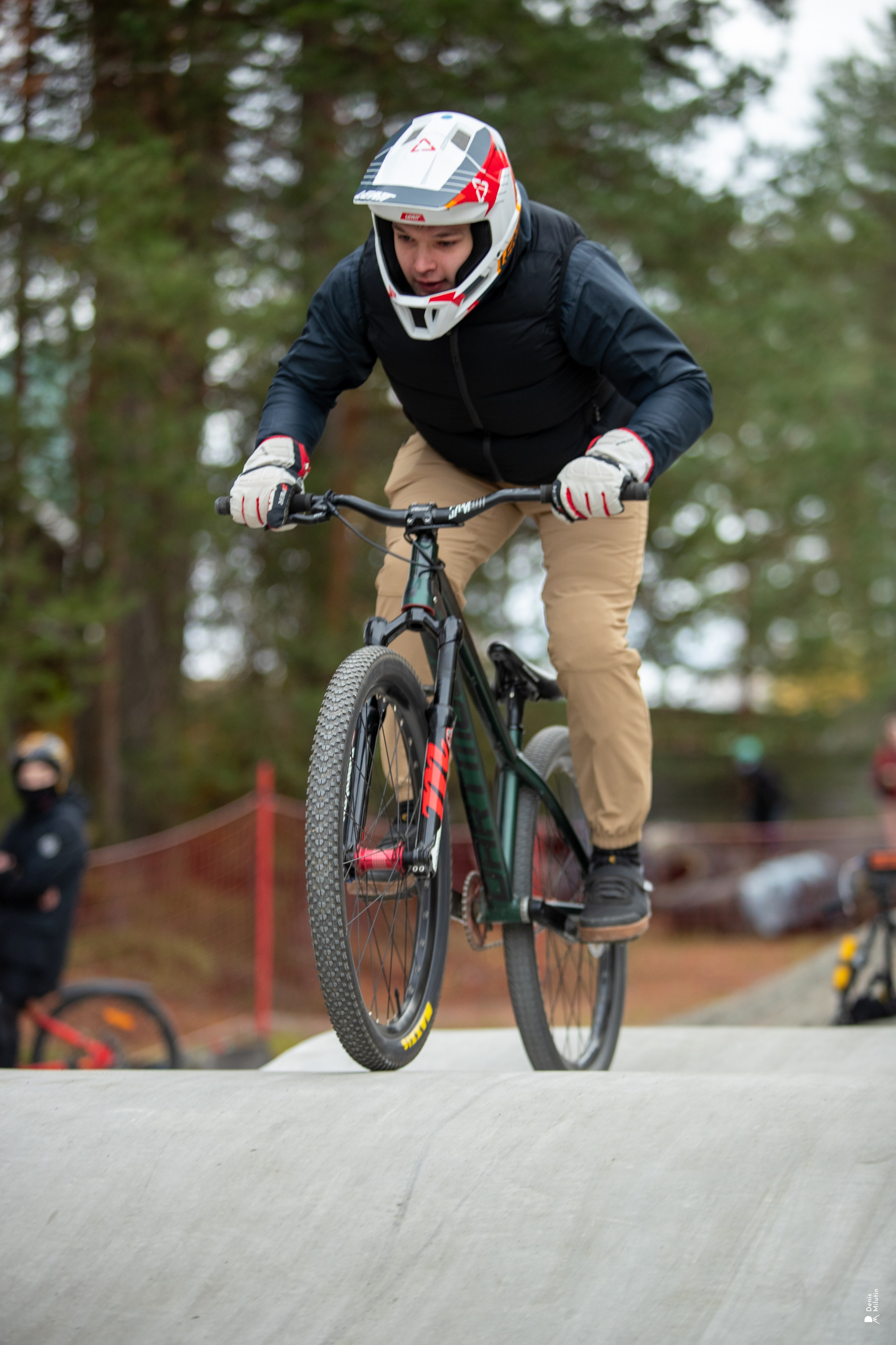 Фото соревнования Памп-трек Медвежьегорск. Портретный фотограф Денис Милютин