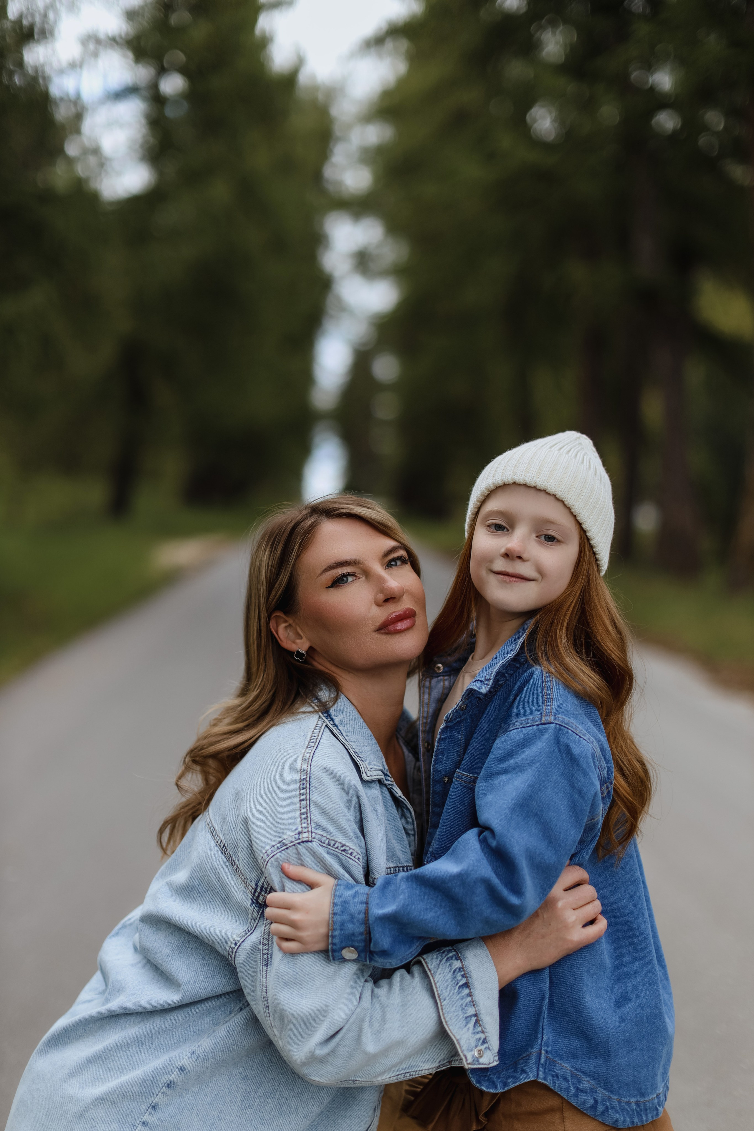 Оля и Злата