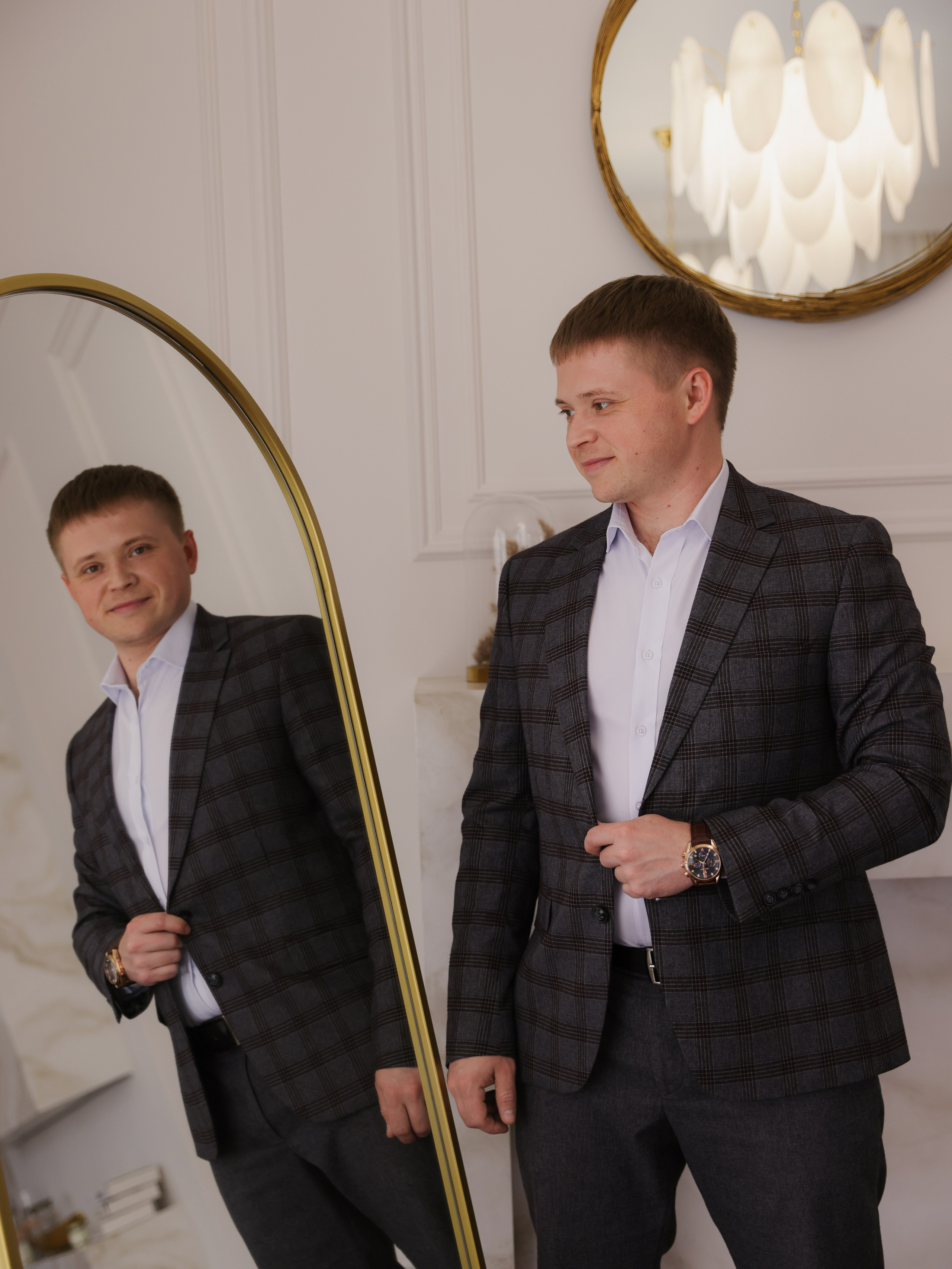 Топ-риэлтор Тюмени Максим. Мультифотограф Динара Ахмедзянова