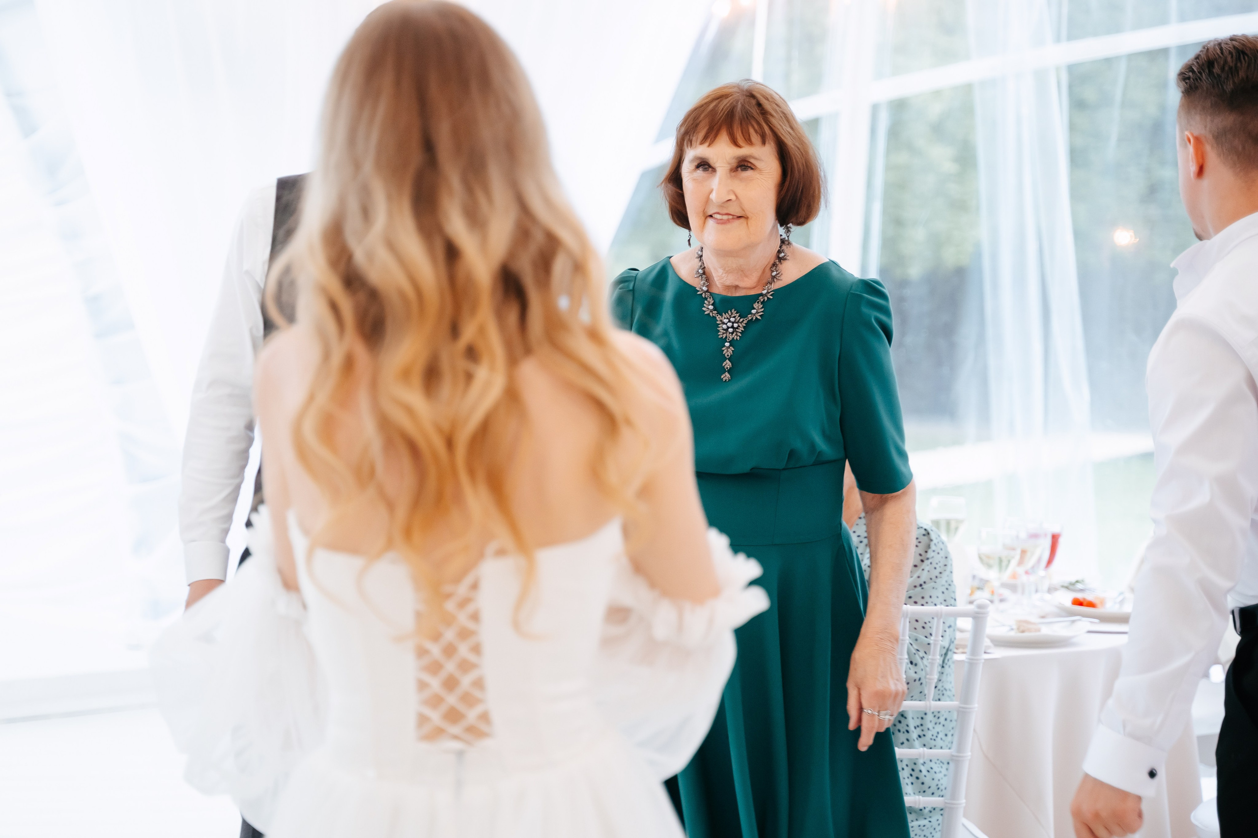 Свадьба загородом в Москве