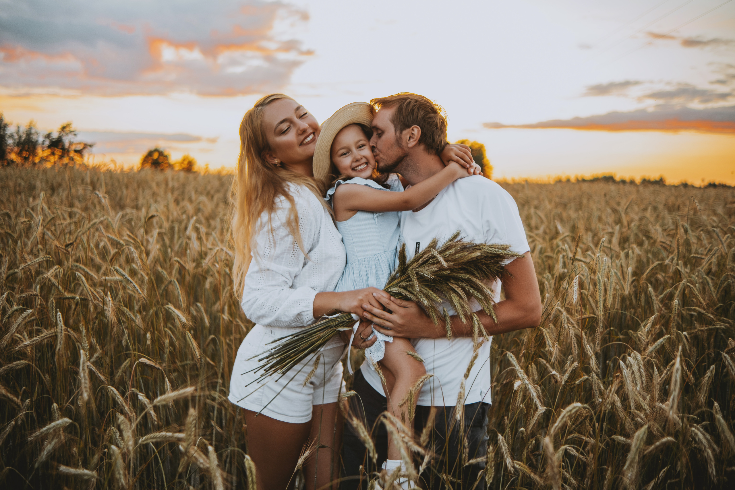 Вероника с семьей. Nattie.ph