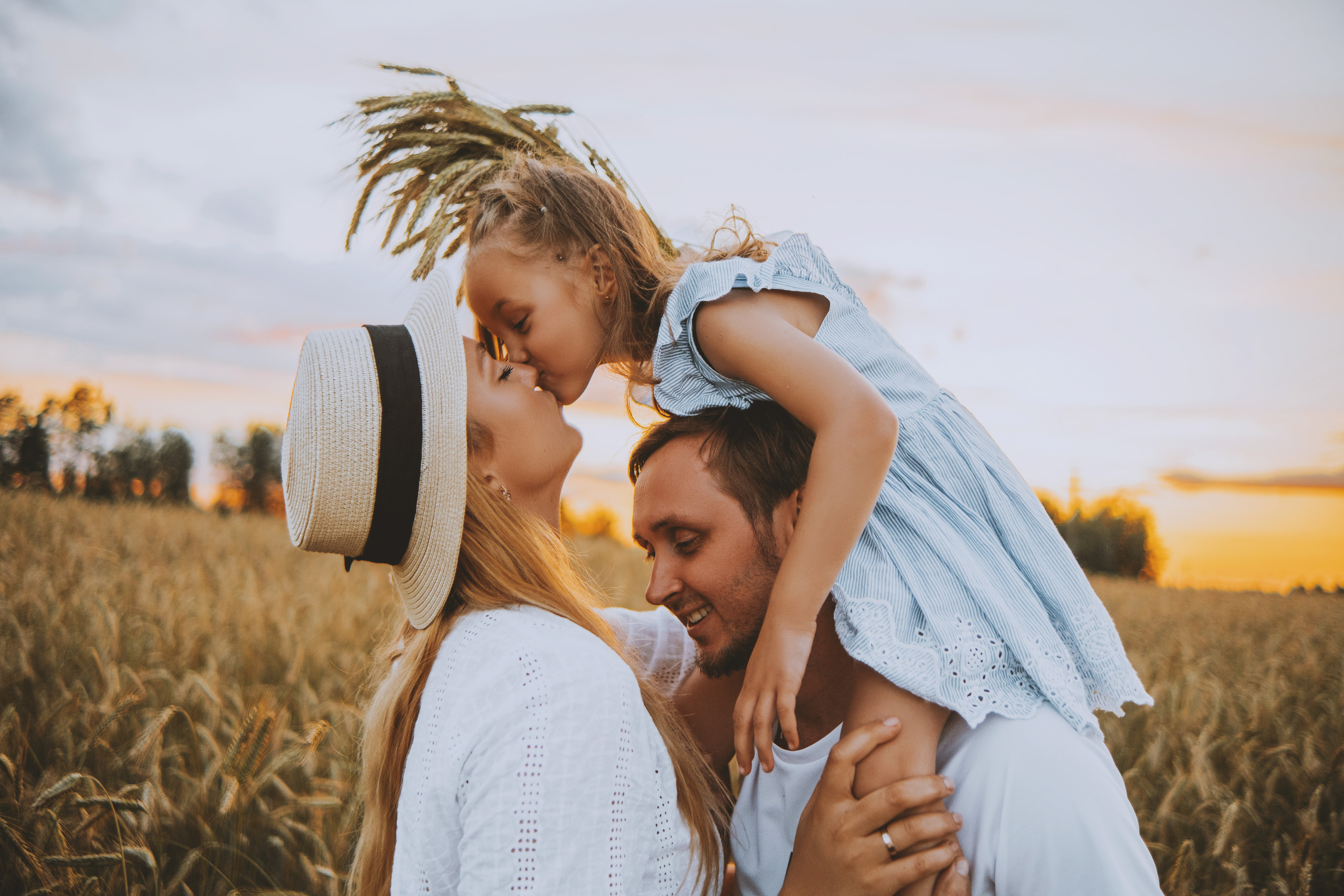 Вероника с семьей. Nattie.ph