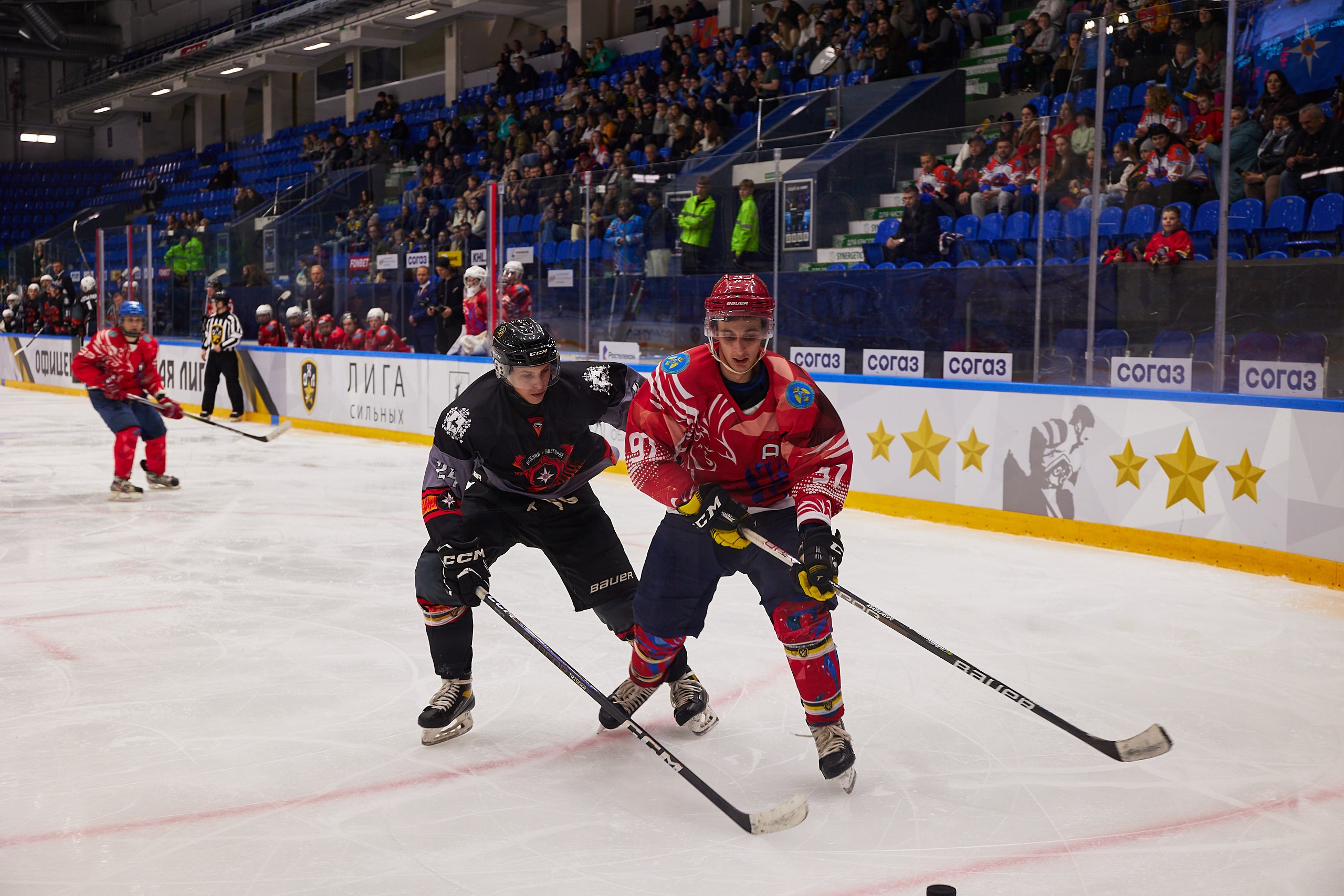 Репортаж. Офицерская хоккейная лига 2025 год. Спортивный фотограф Некрасов Денис