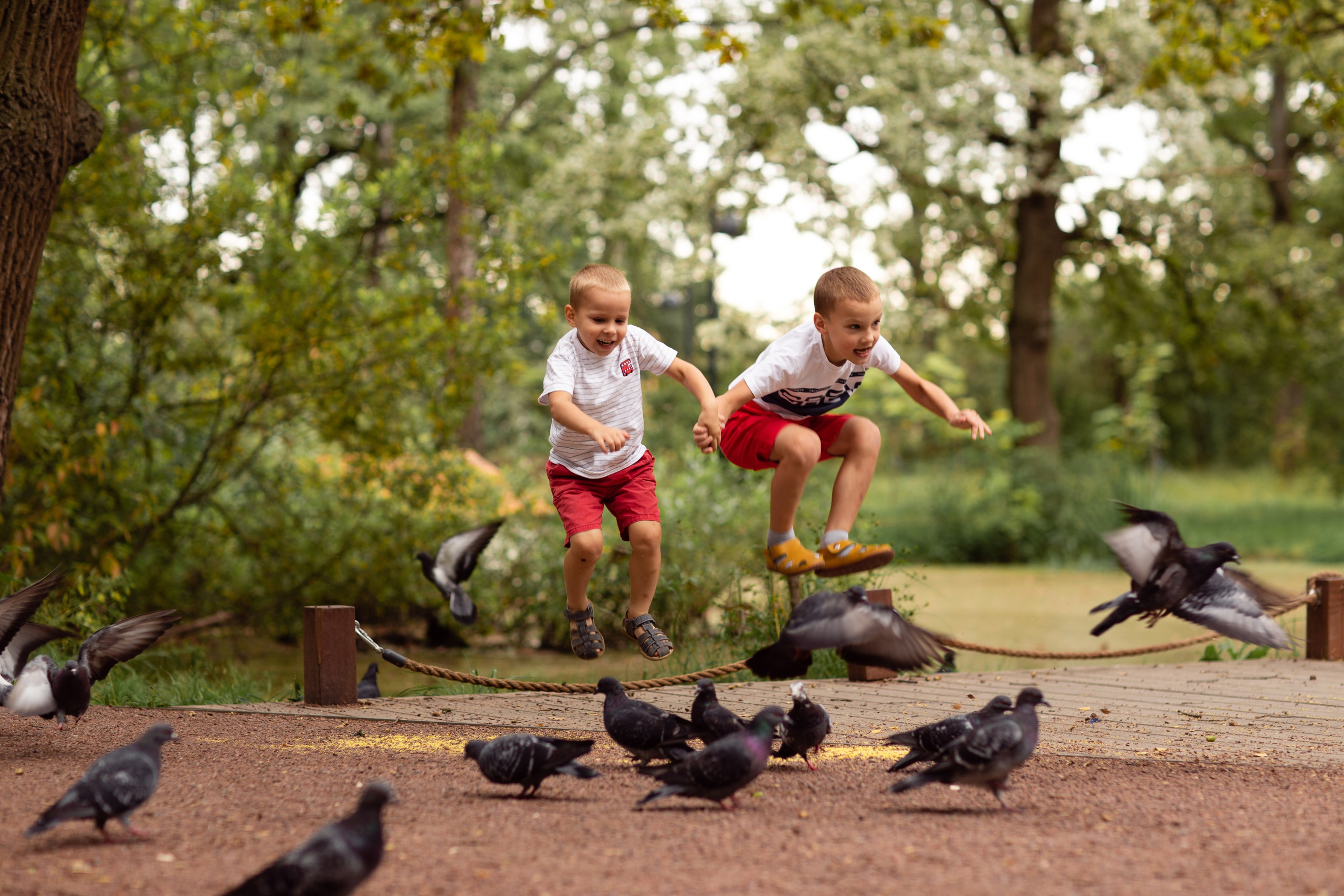 Семейная прогулка в парке. Семейный фотограф Фрязино Зрячева Кристина