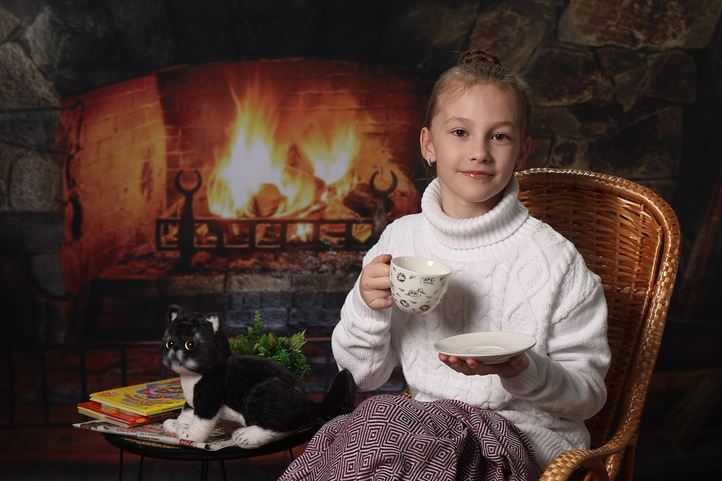 У камина. Детская выездная фотостудия