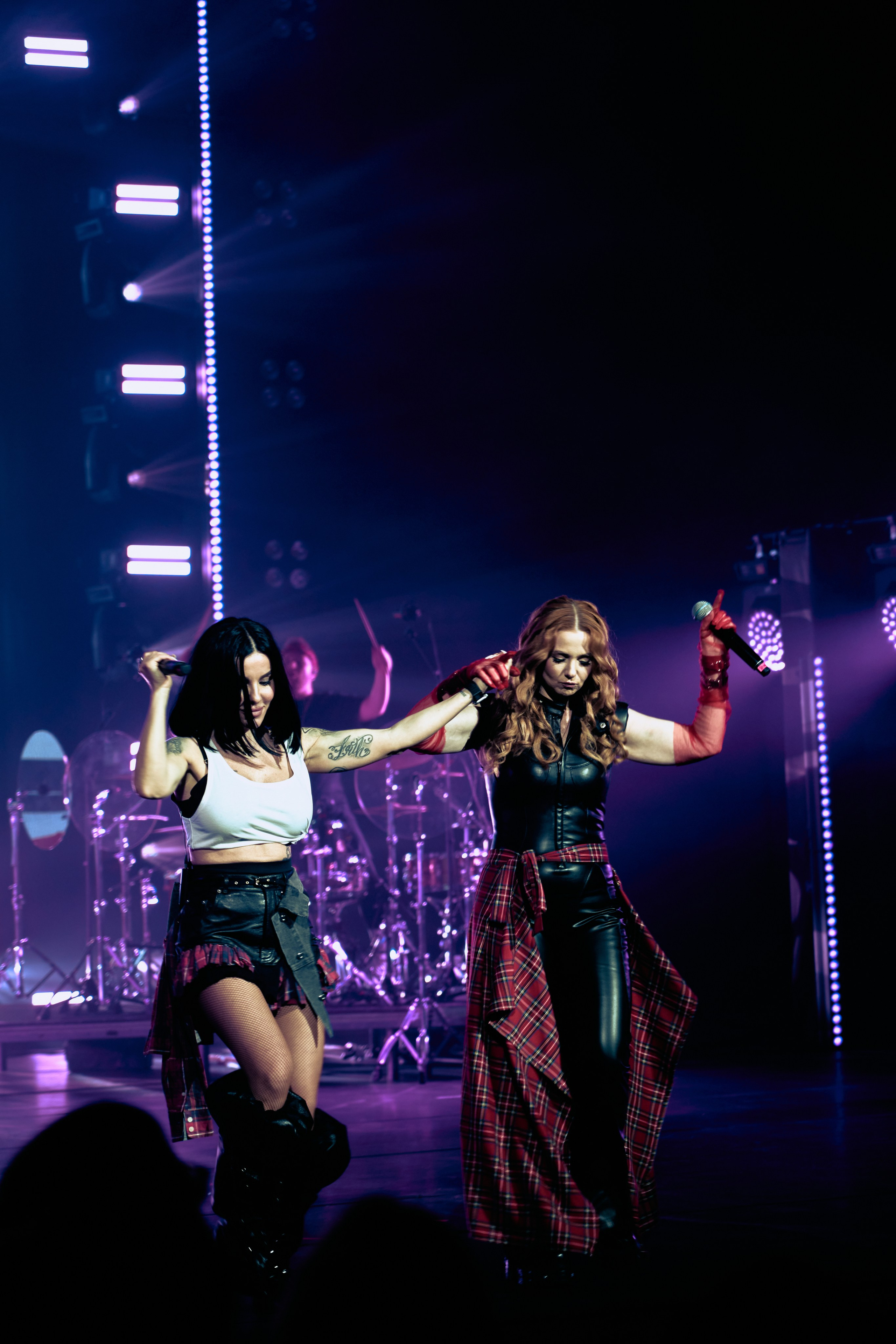 T.a.t.u. Репортажный фотограф мероприятий и концертов в Екатеринбурге