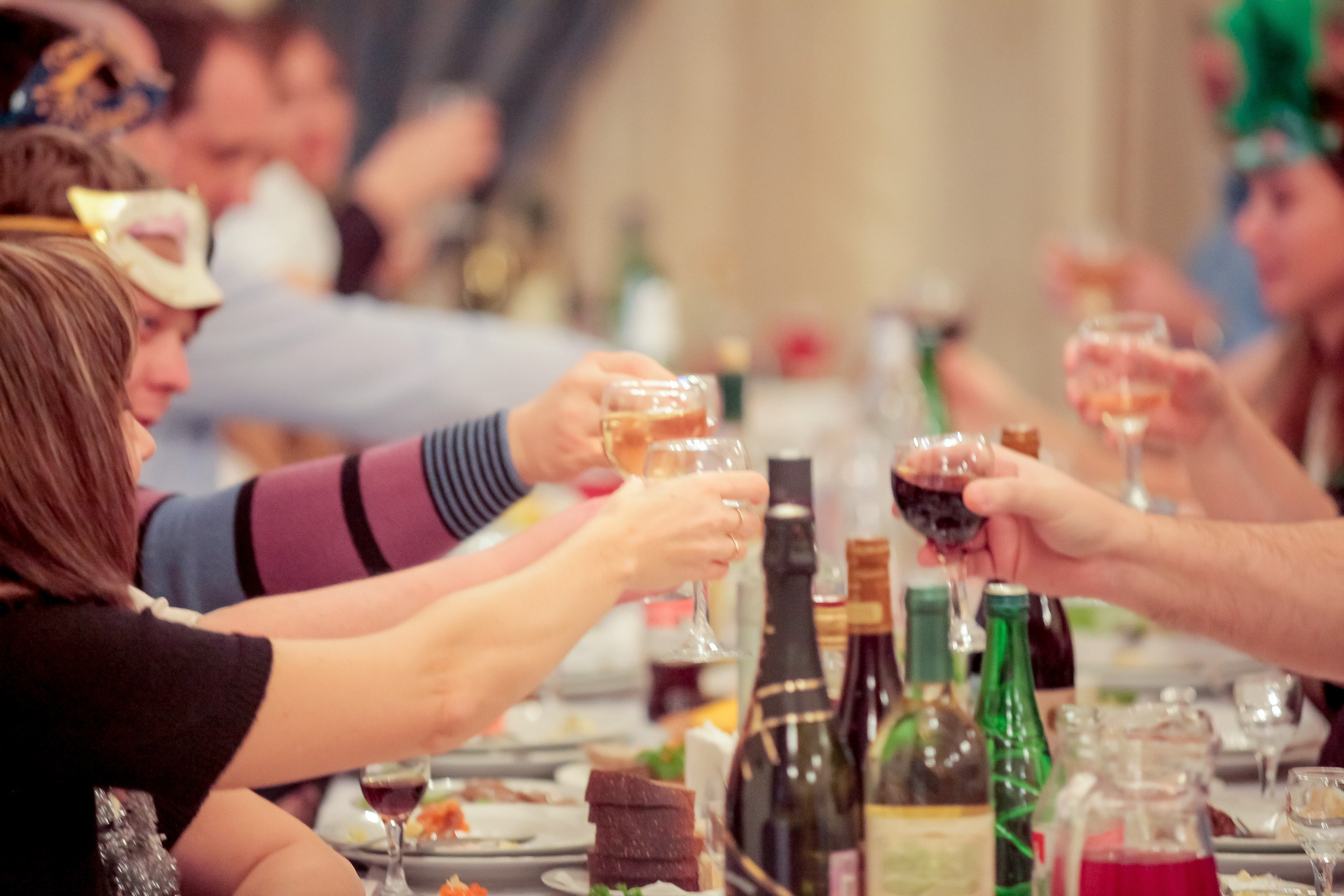 Корпоратив. Max Matvich and Victoria Basova are professionals in their field