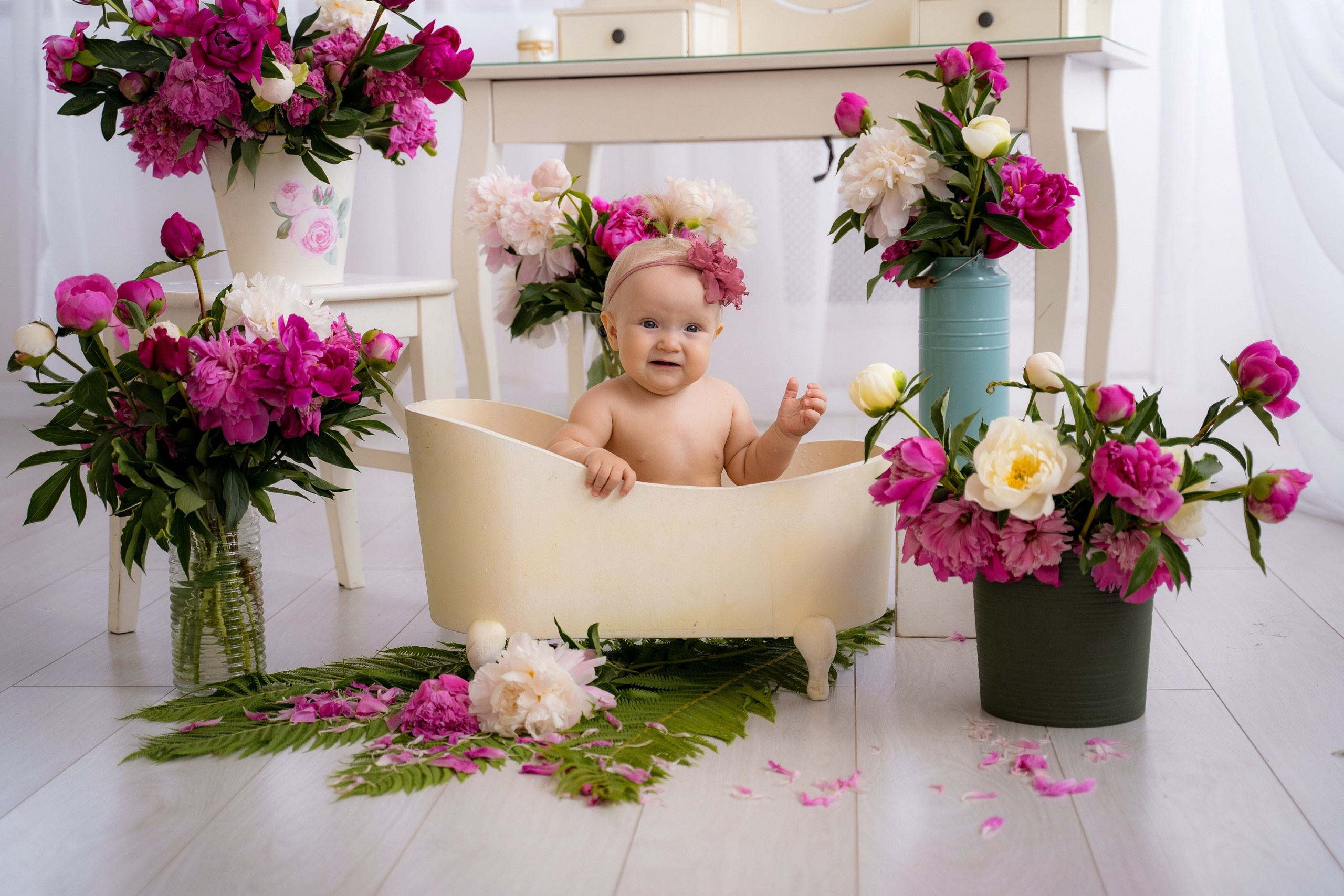 Фотопроект Цветочная ванна. Фотостудия Малина в городе Улан-Удэ. Фотограф Ирина Жарникова