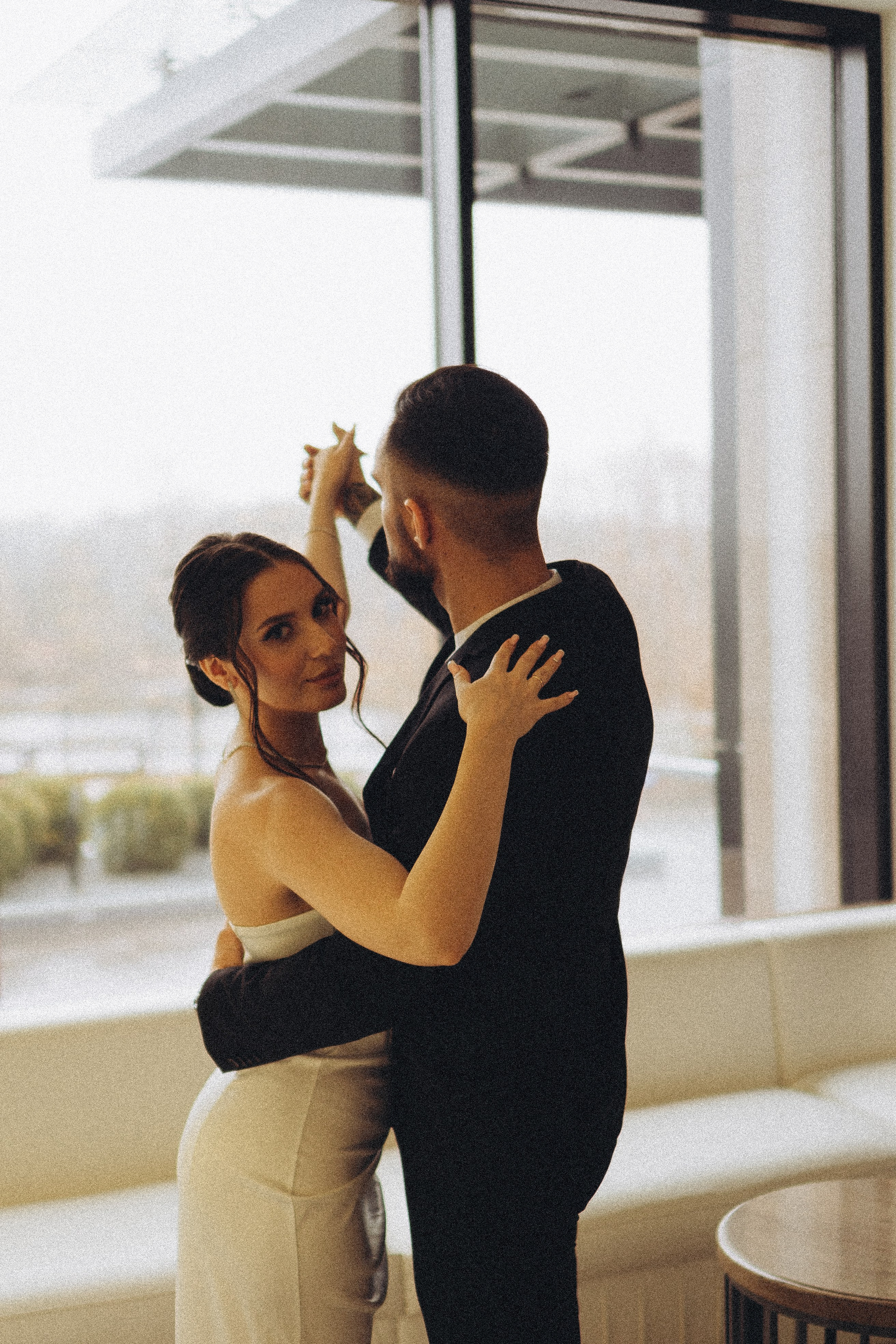 СВАДЕБНАЯ СЬЕМКА СБОРОВ ЖЕНИХА И НЕВЕСТЫ В ОТЕЛЕ И ТАКЖЕ ФОТОСЕССИИЯ В ОТЕЛЕЕ МЕГАПОЛИС БРЯНСК. Профессиональный фотограф, Санкт-Петербург — Виктория Богомолова