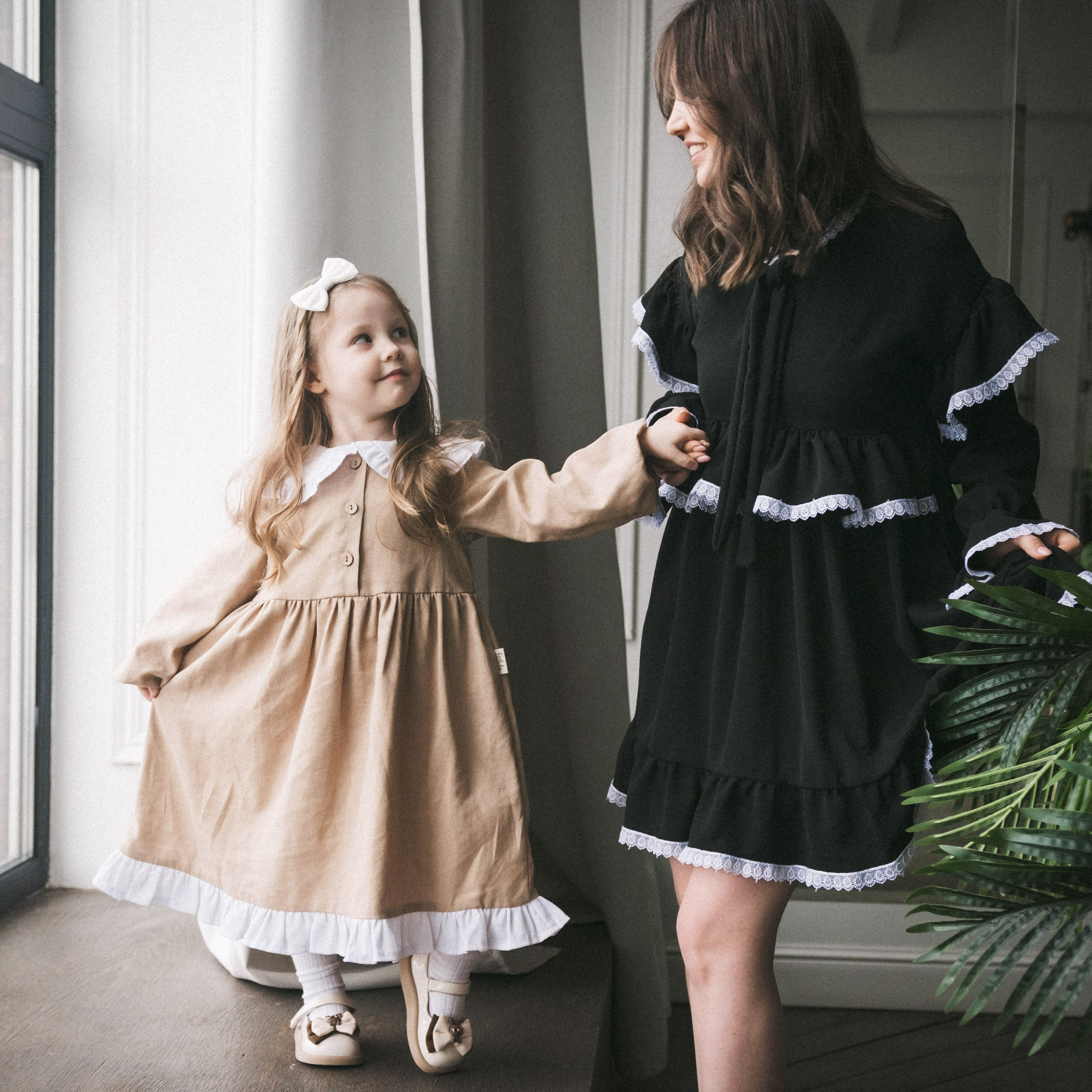 Егор и Ульяна с детьми и бабушками. Фотограф в Москве Максим Скоробогатов