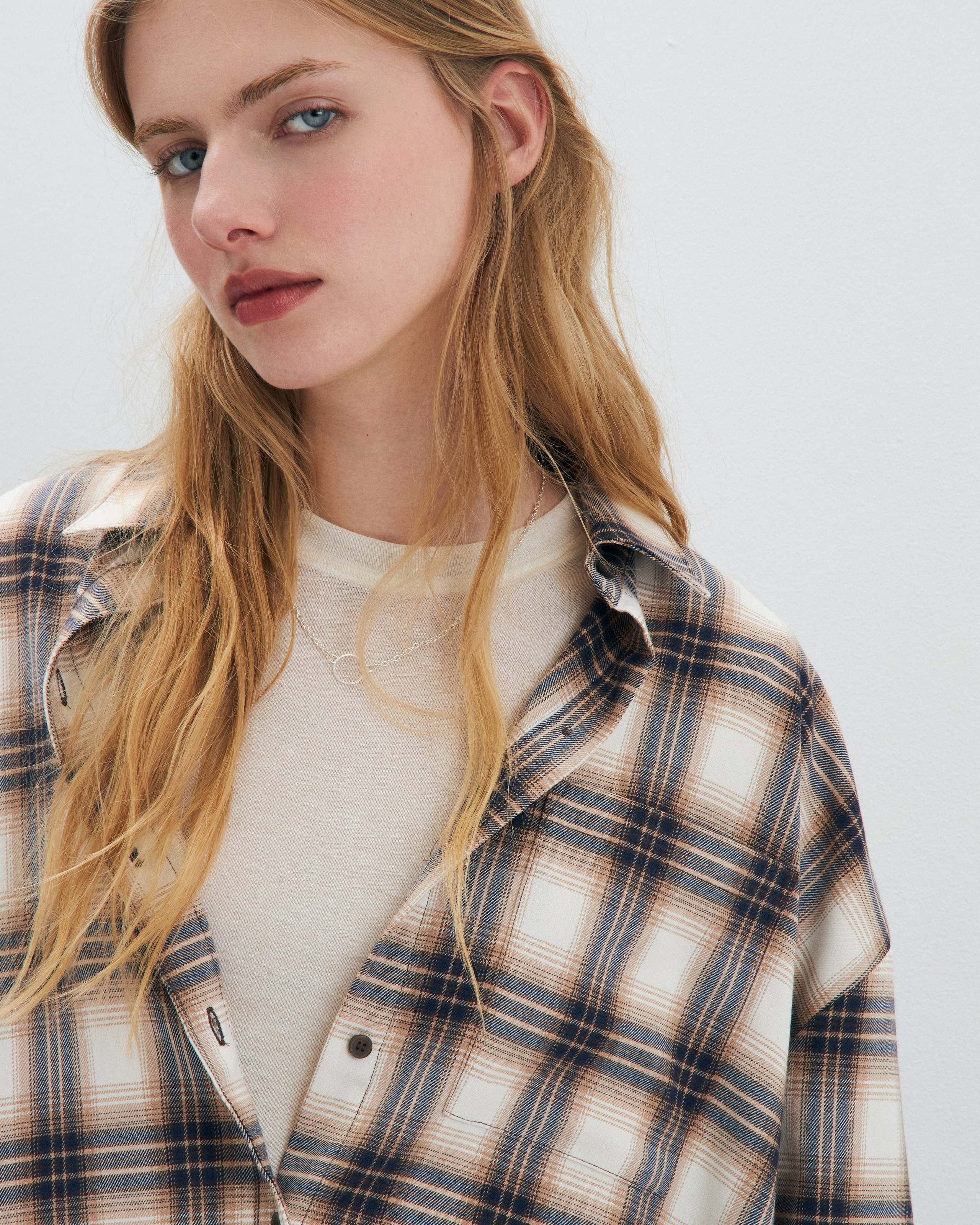 Catalog GJ for LAMODA 2025. Фотограф для брендов в Москве