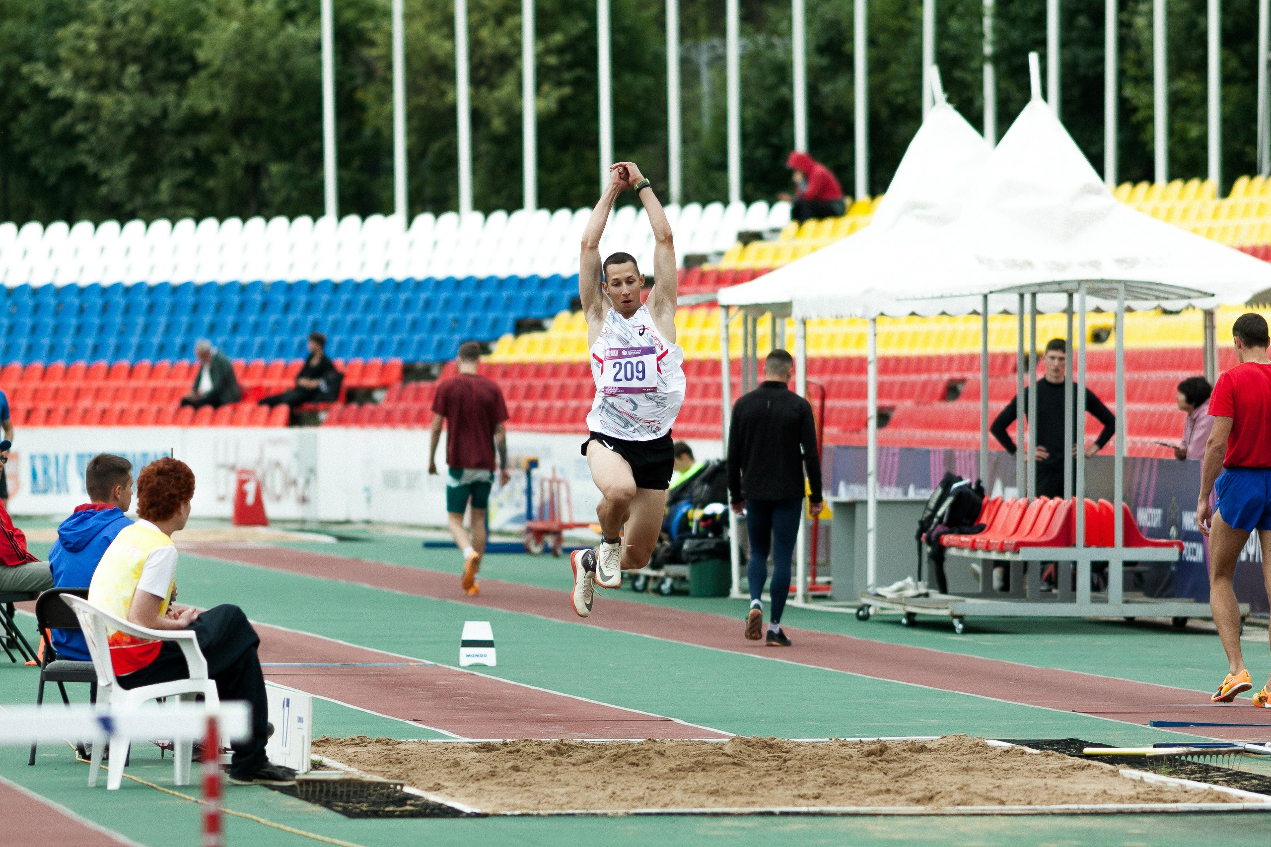 ЛА 5 июля 2025. Фотография