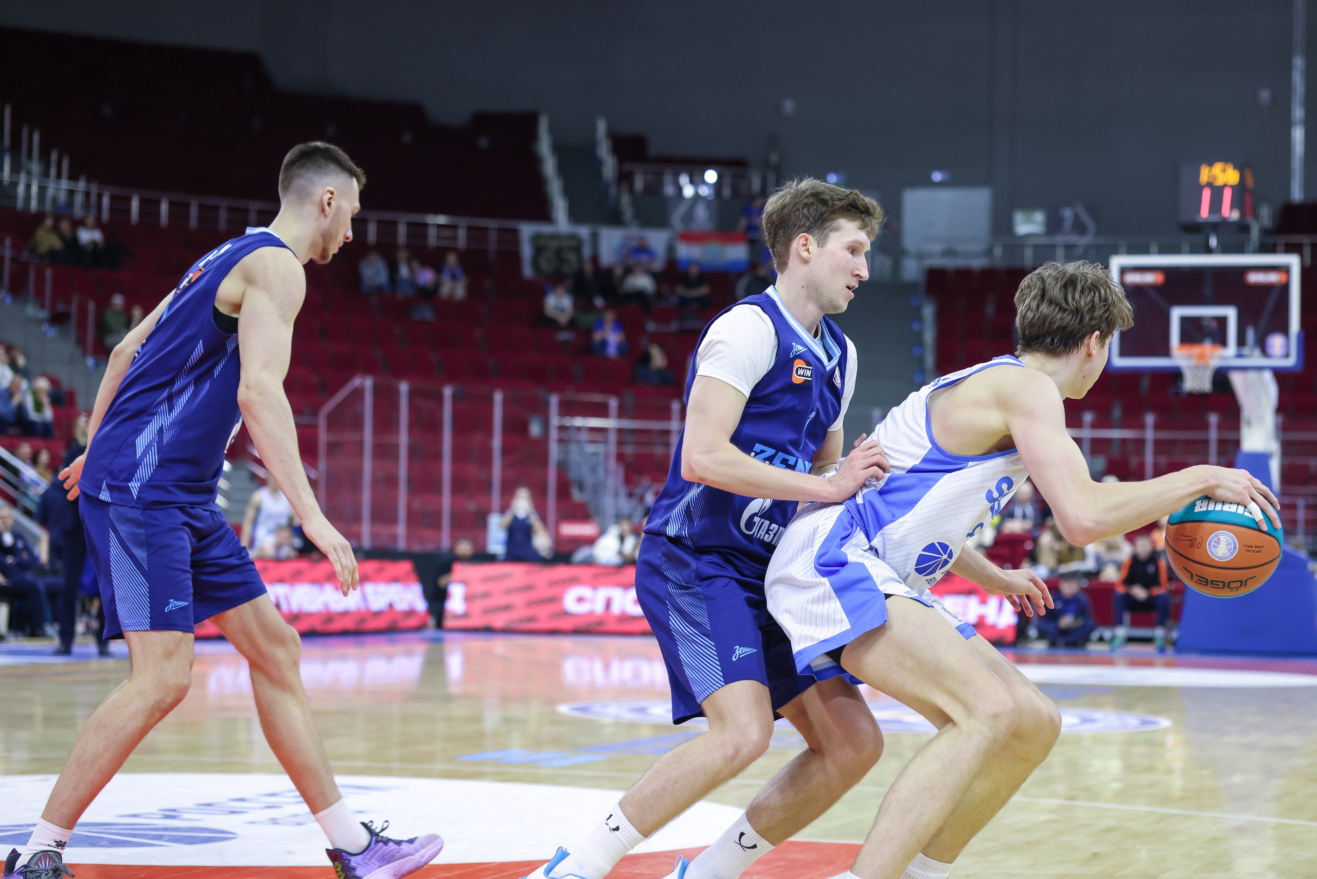 Баскетбол. Самара — Зенит. Единая лига ВТБ. Спортивный фотограф в Самаре