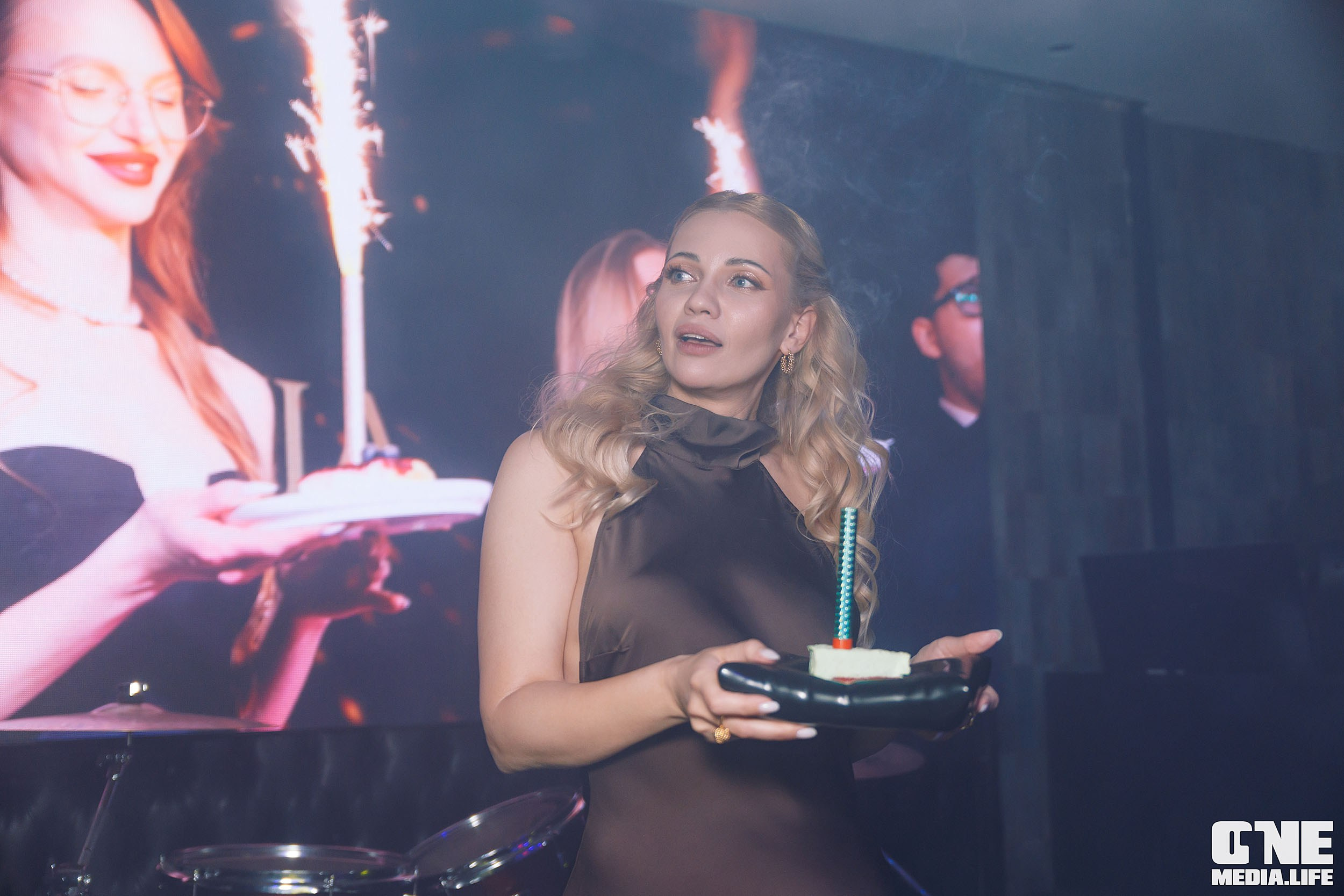 Фоторепортаж из караоке-клуба Белгравия. One Media Life: фоторепортажи, фотоотчеты с мероприятий и заведений