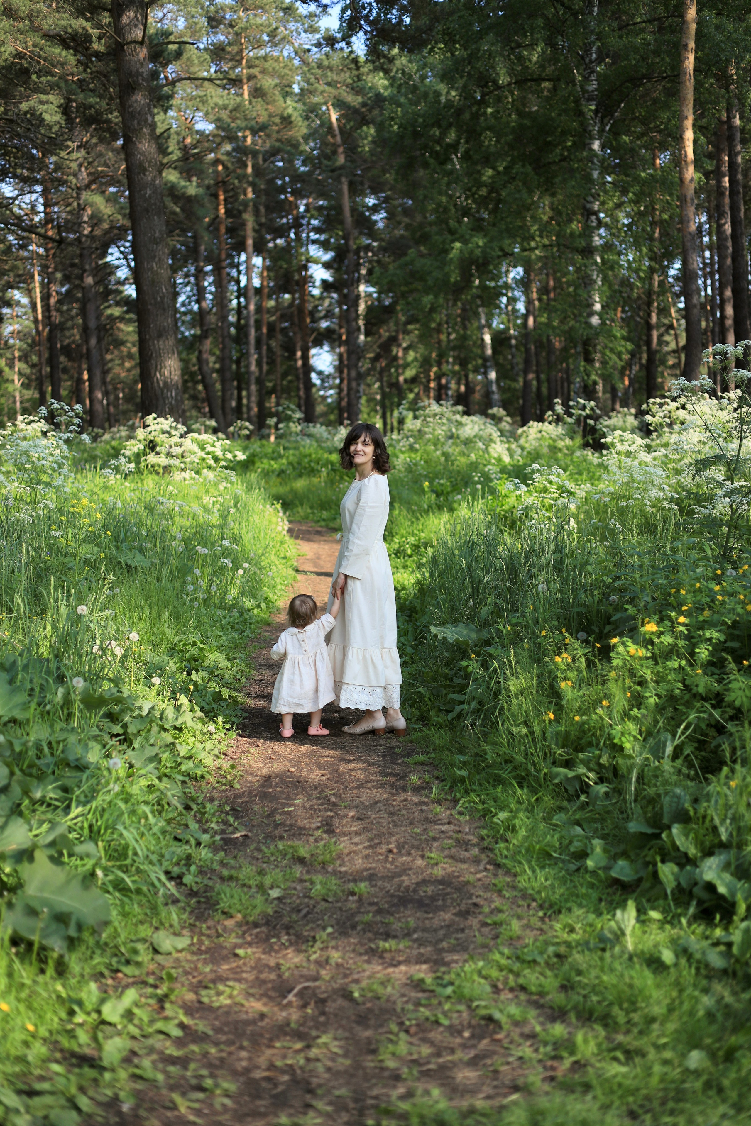 Ksenia and Eseniya. Family, portrait, content photo in Costa Rica Evgeniya Besprozvannykh