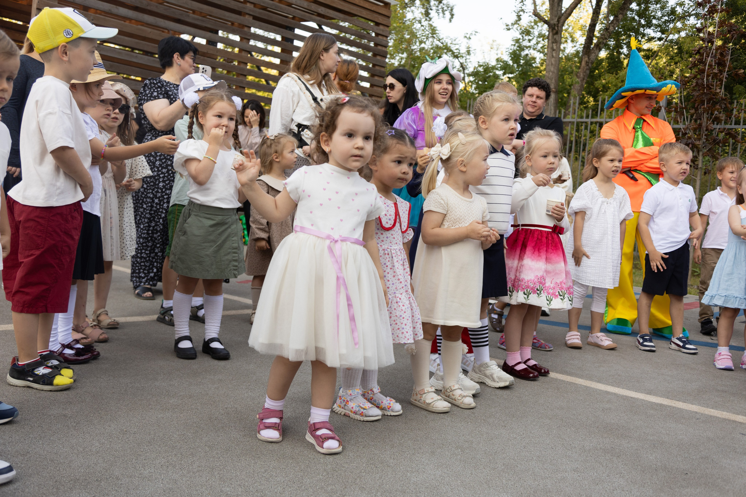 2 -го Сентября RYBAKOV PLYSCHOOL. Портретный Студийный и уличный фотограф Москва. Индивидуальные, Семейные, Беременность, Будуар, Каталог, контент съемки для блога и бизнеса