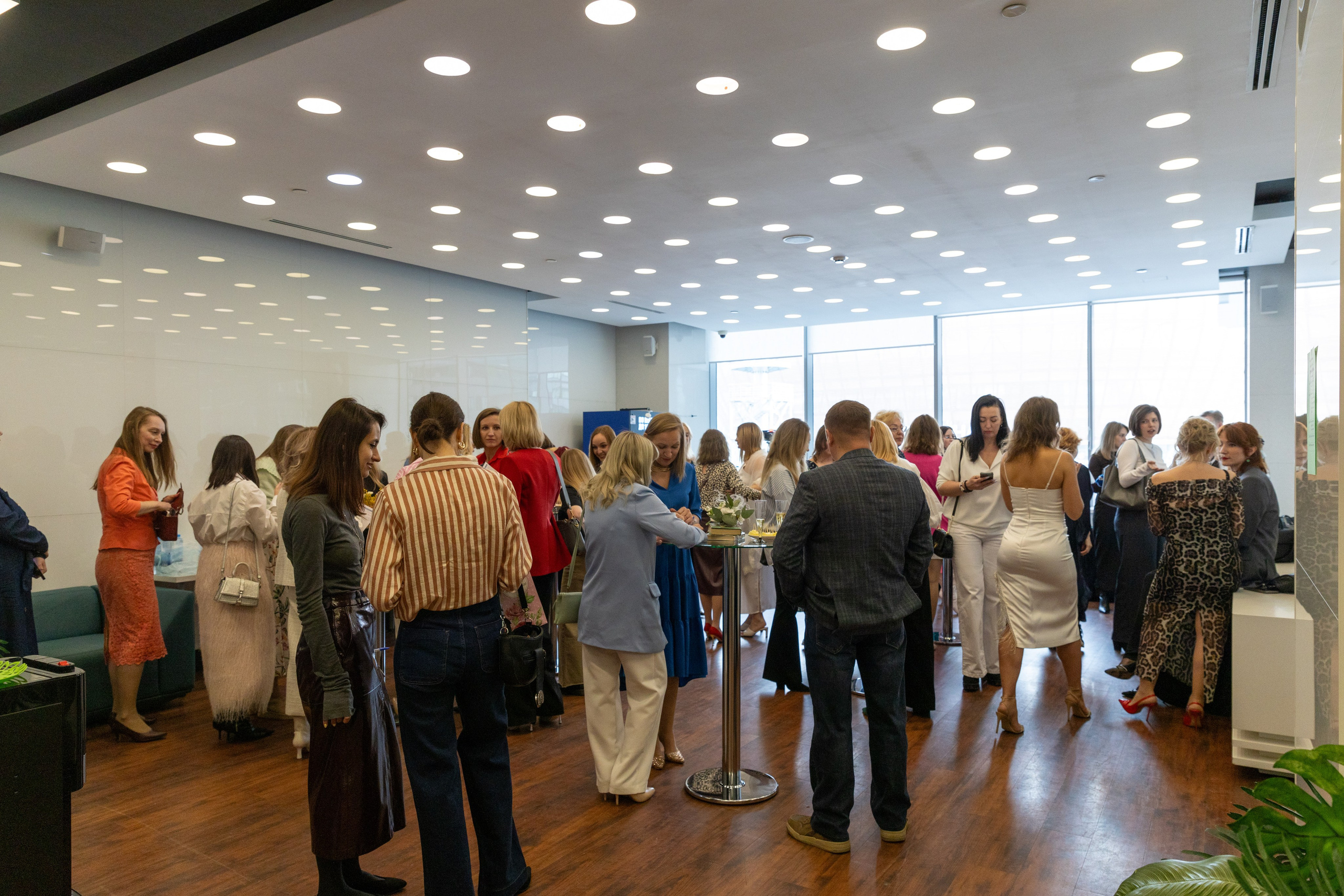 Презентация книги «История НИ одной женщины». Дацук Анна Фотограф из Екатеринбурга