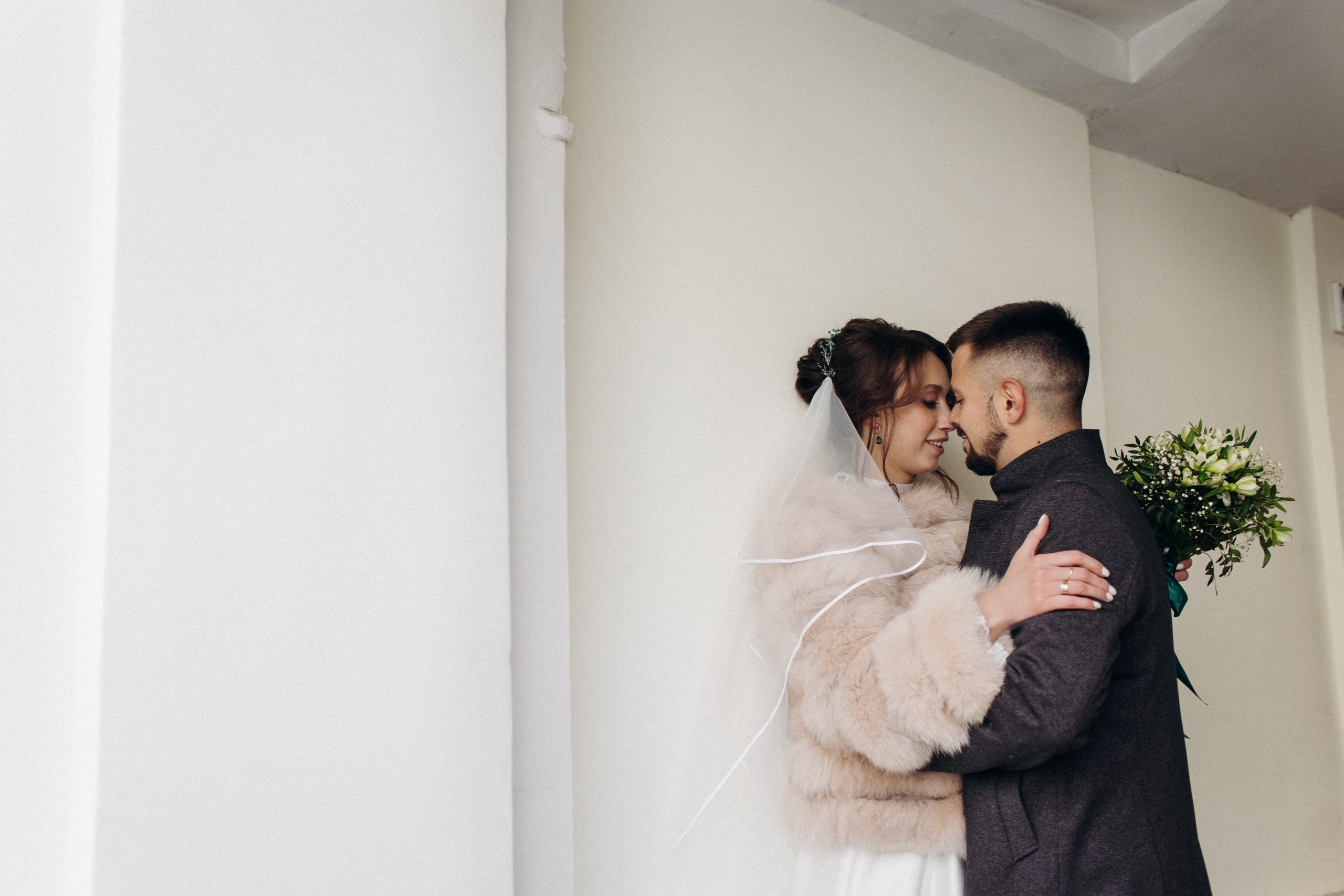 Эдуард и Вера (загс, прогулка). Фотограф свадебный семейный в Красноярске Шукшина Наталья