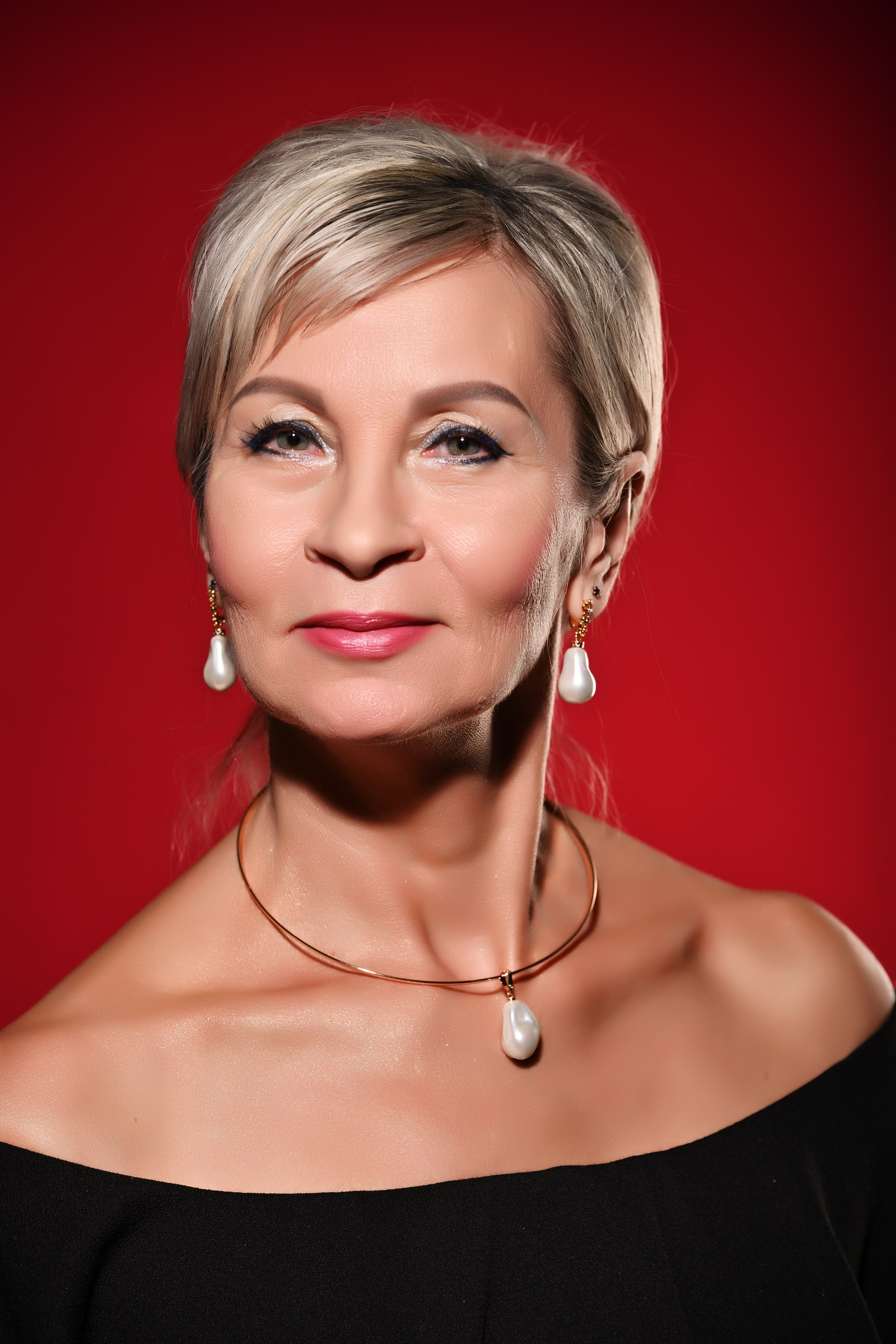 Портреты в студии. Фотограф Максим Мицун. Портрет, свадьба, репортаж, каталог