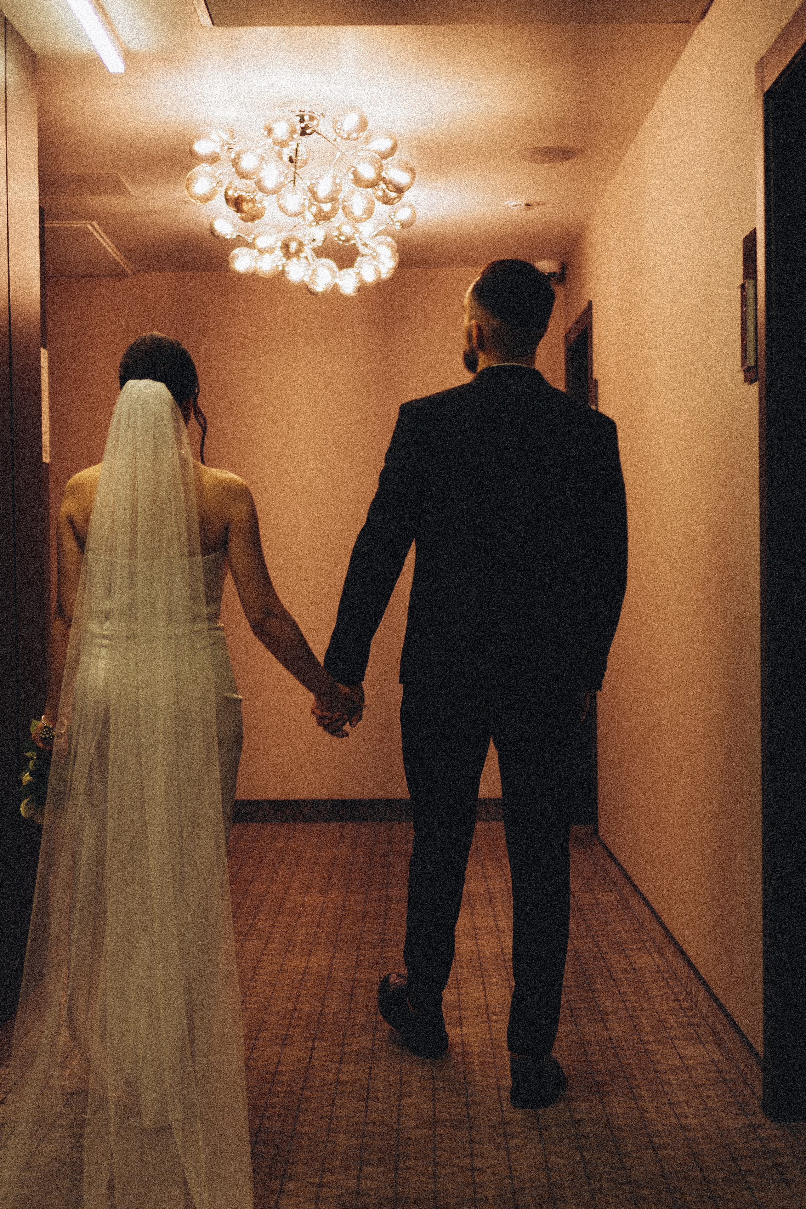 СВАДЕБНАЯ СЬЕМКА СБОРОВ ЖЕНИХА И НЕВЕСТЫ В ОТЕЛЕ И ТАКЖЕ ФОТОСЕССИИЯ В ОТЕЛЕЕ МЕГАПОЛИС БРЯНСК. Профессиональный фотограф, Санкт-Петербург — Виктория Богомолова