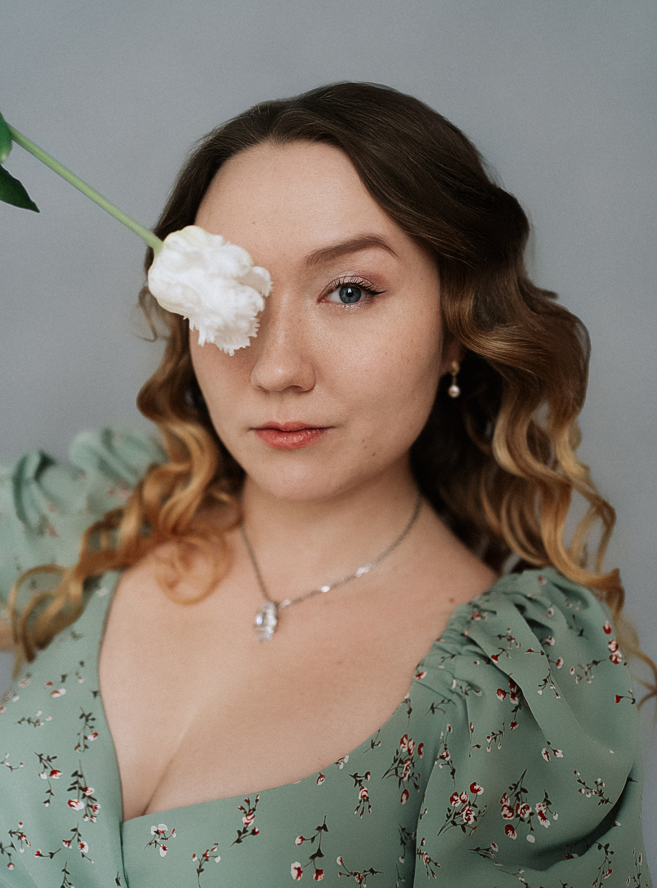 Диана в студии