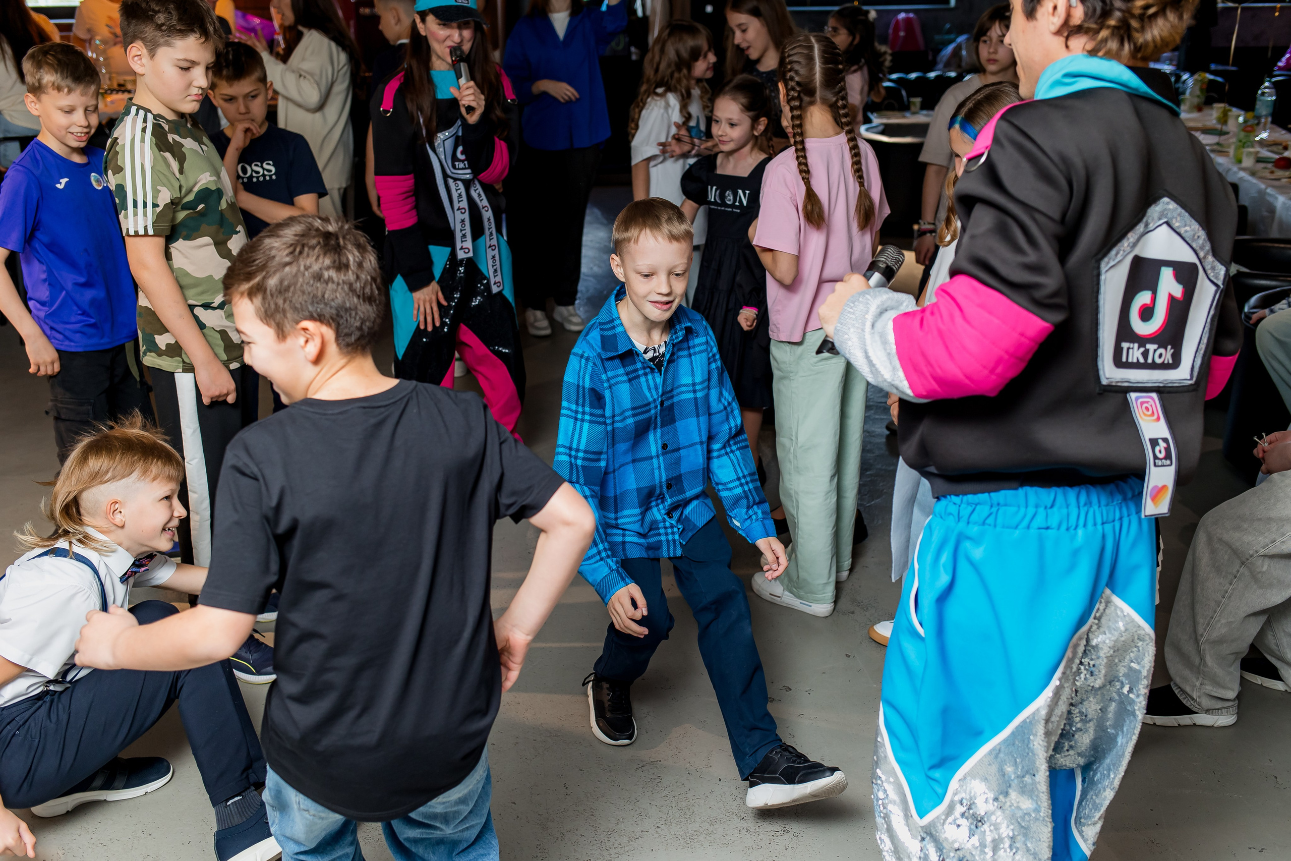 Выпускной 4 класс. Фотограф в Москве Авдеева Мария