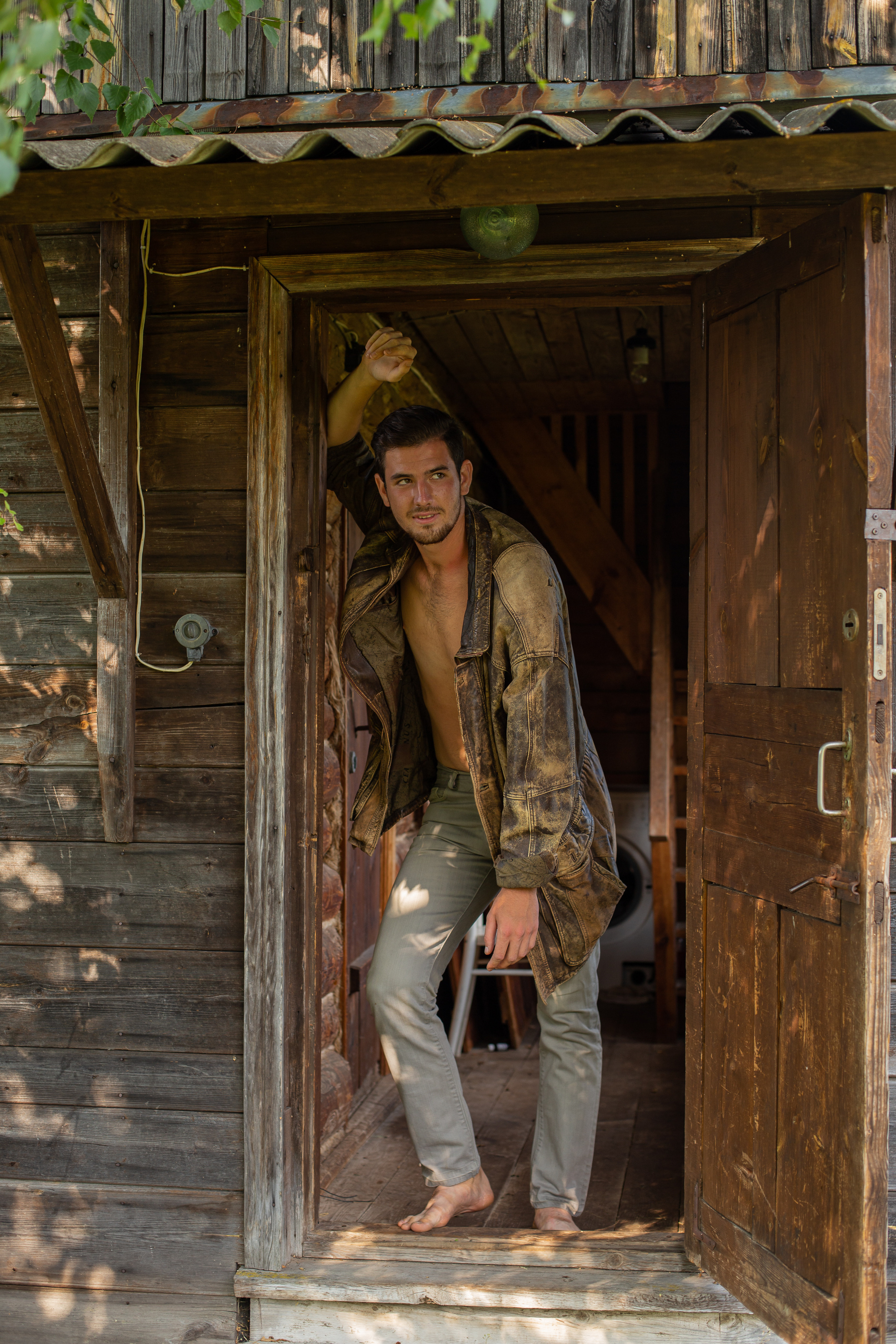 Grigoryi. Fotograf u Crnoj Gori-porodično fotografisanje sa djecom, lovestory, nekretnine