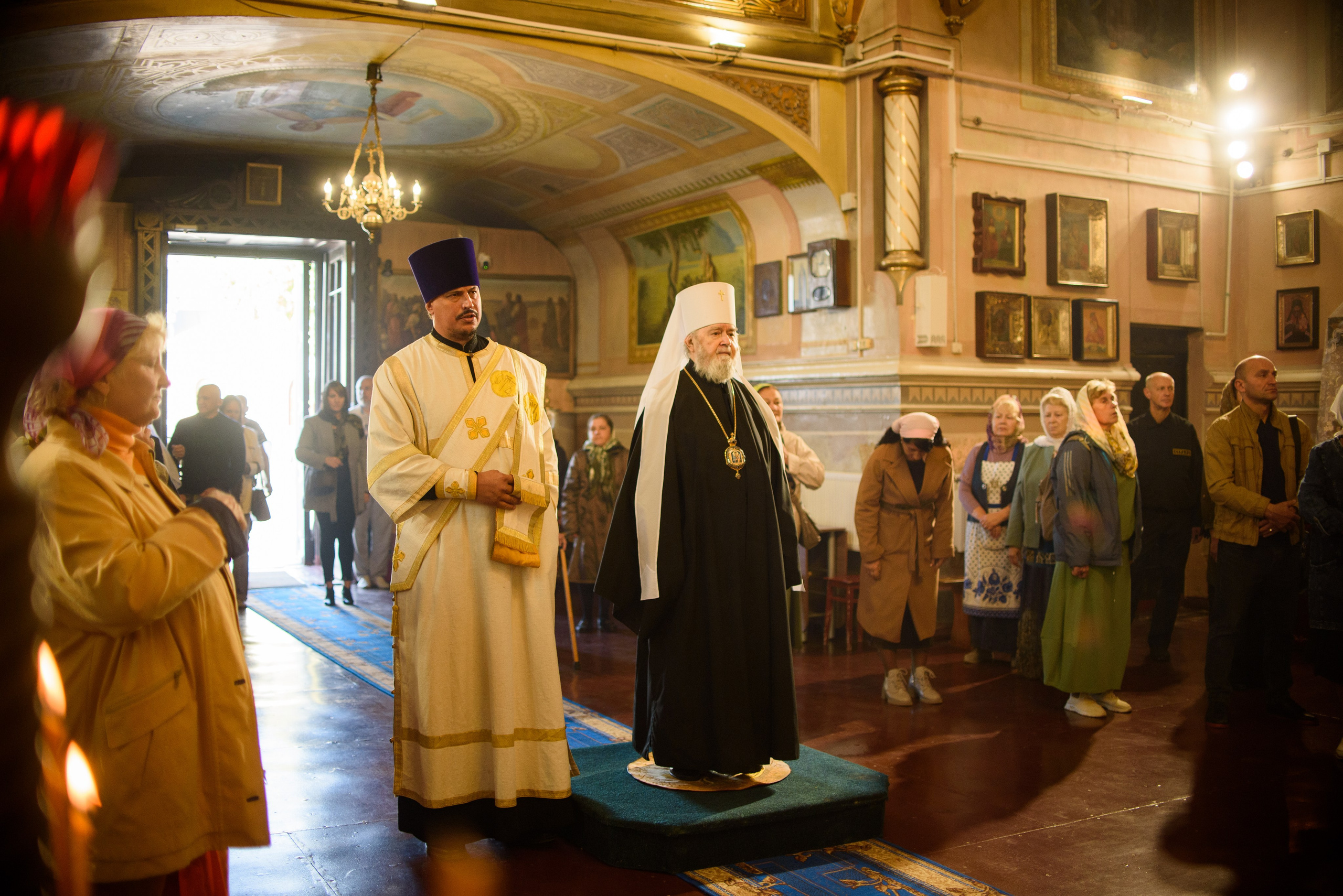 Воскресная литургия 29.10.2023. Семейный и свадебный фотограф в Феодосии и Коктебеле