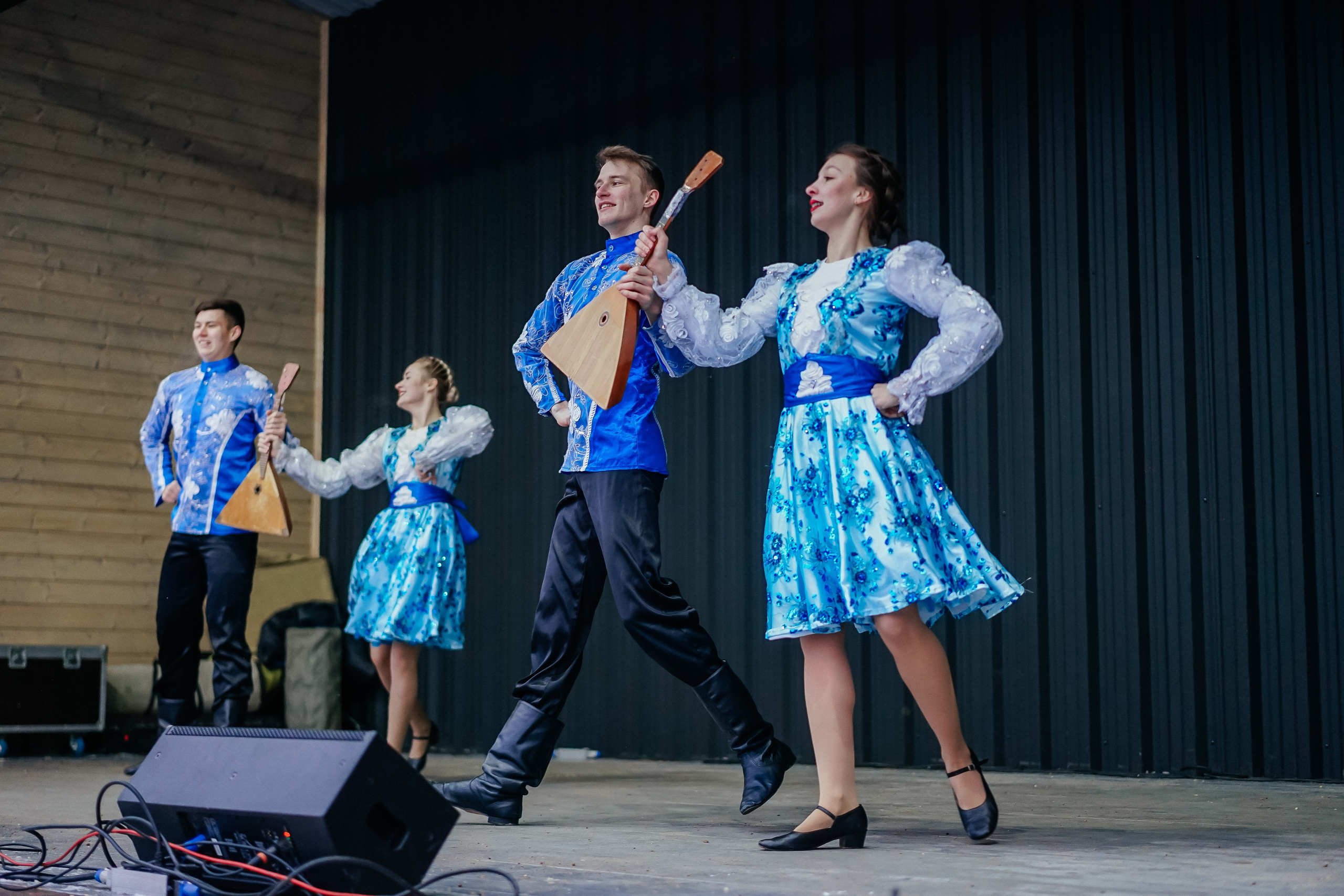 «Предновогодний переполох» Лопатинский сад, 14.12.2024. Фотограф и видеограф Смоленск | Студия Цезарь